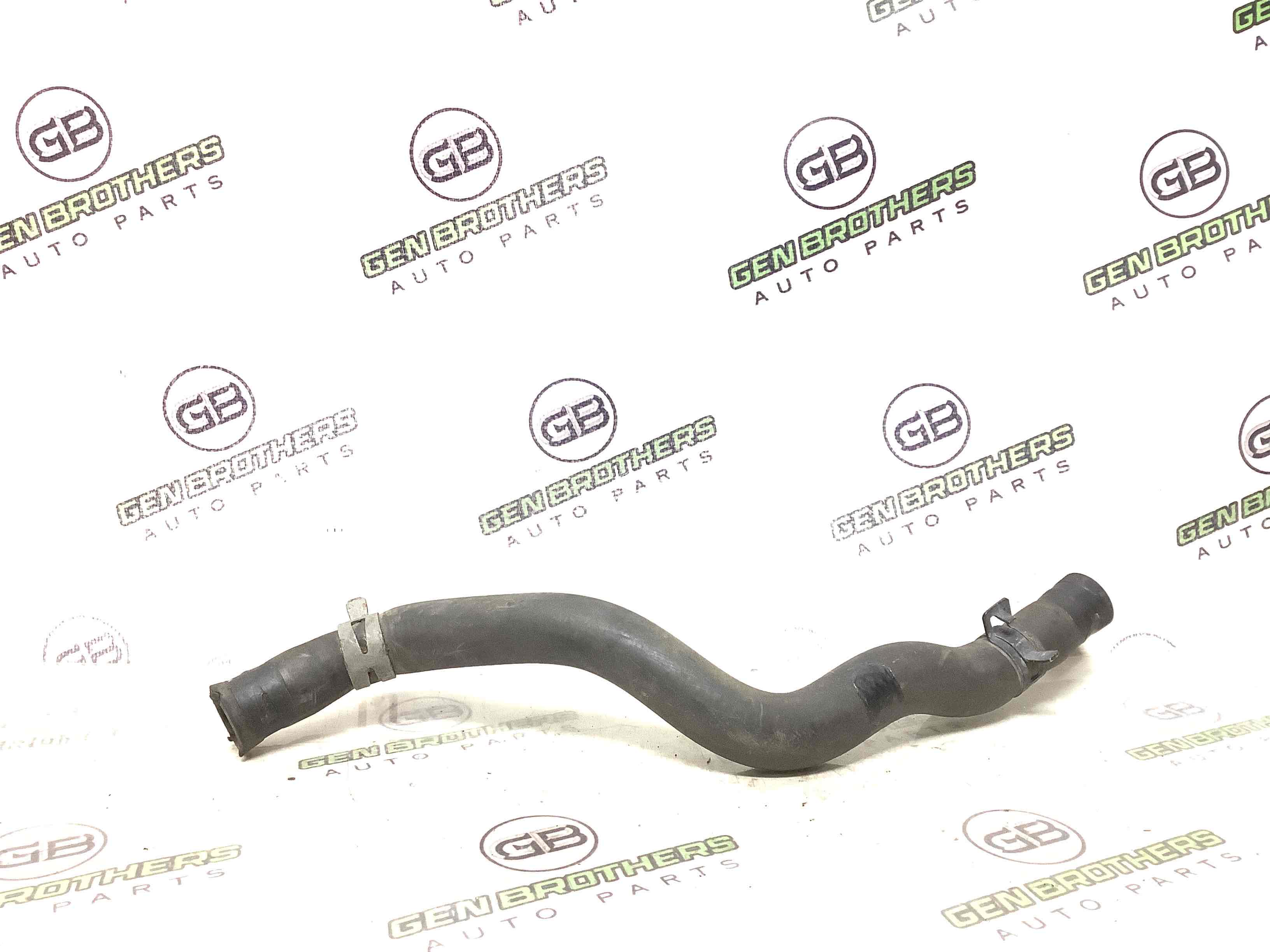 Патрубок трубопровід, шланг