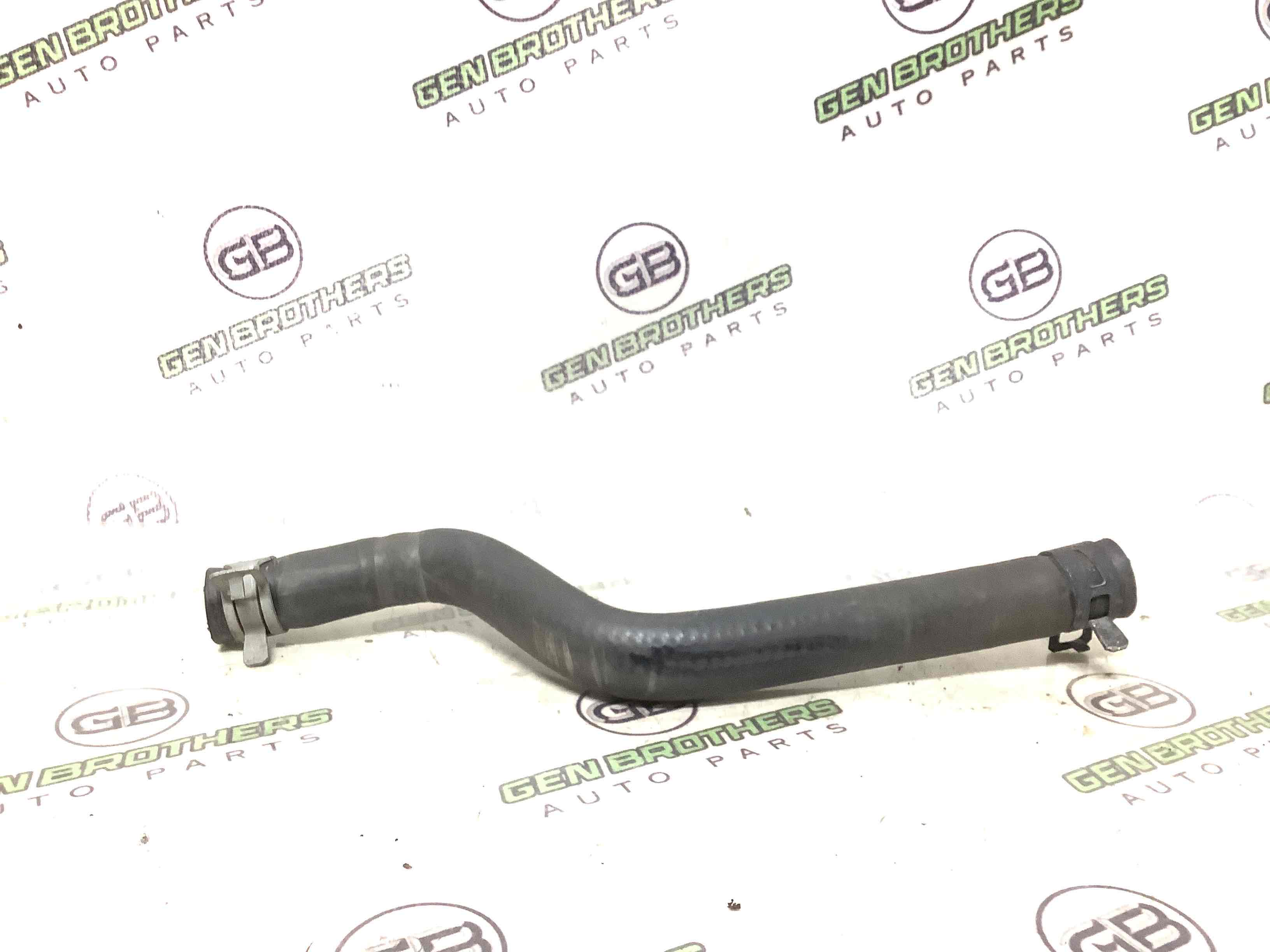 Патрубок трубопровід, шланг