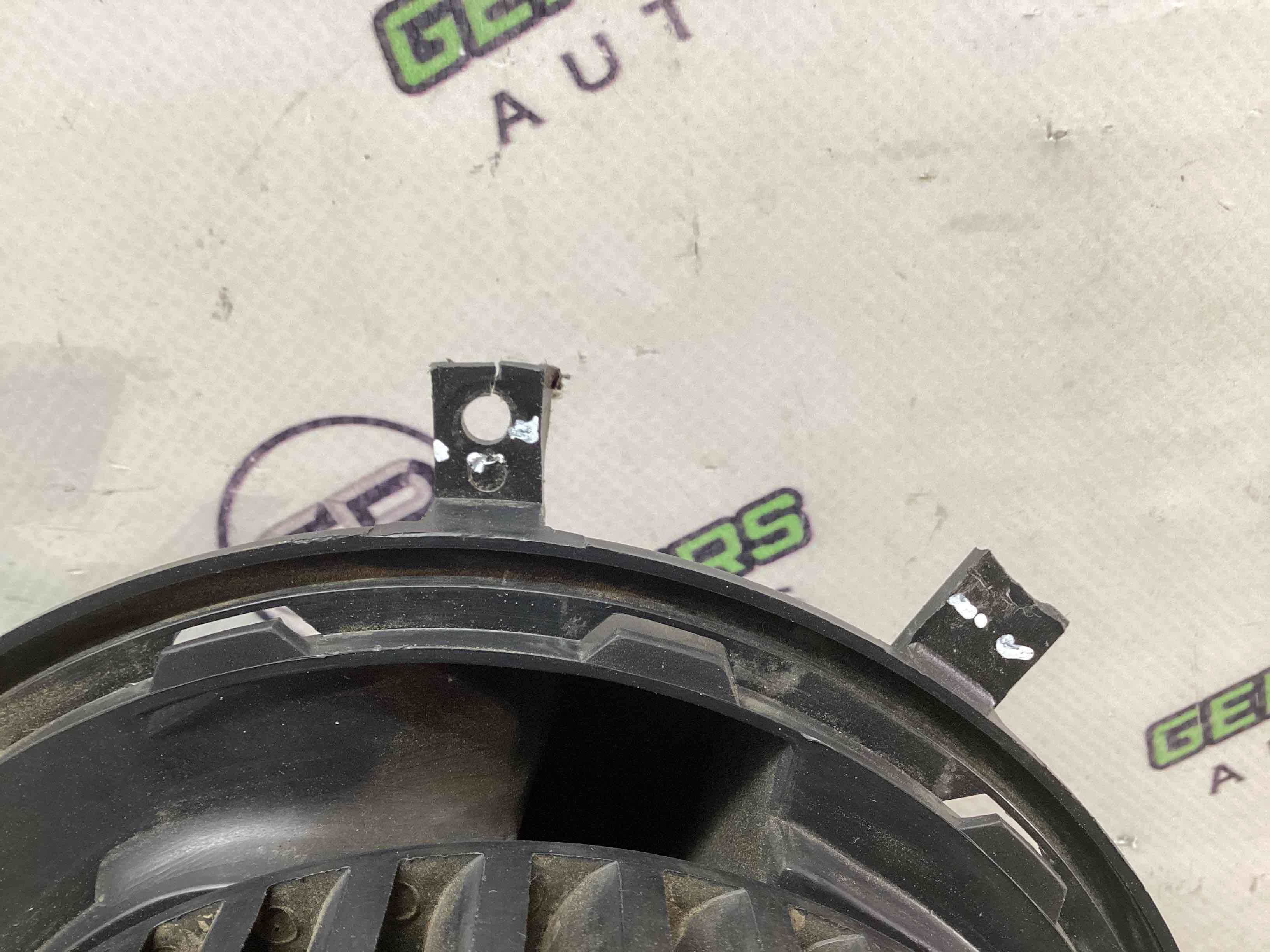 Мотор вентилятор пічки