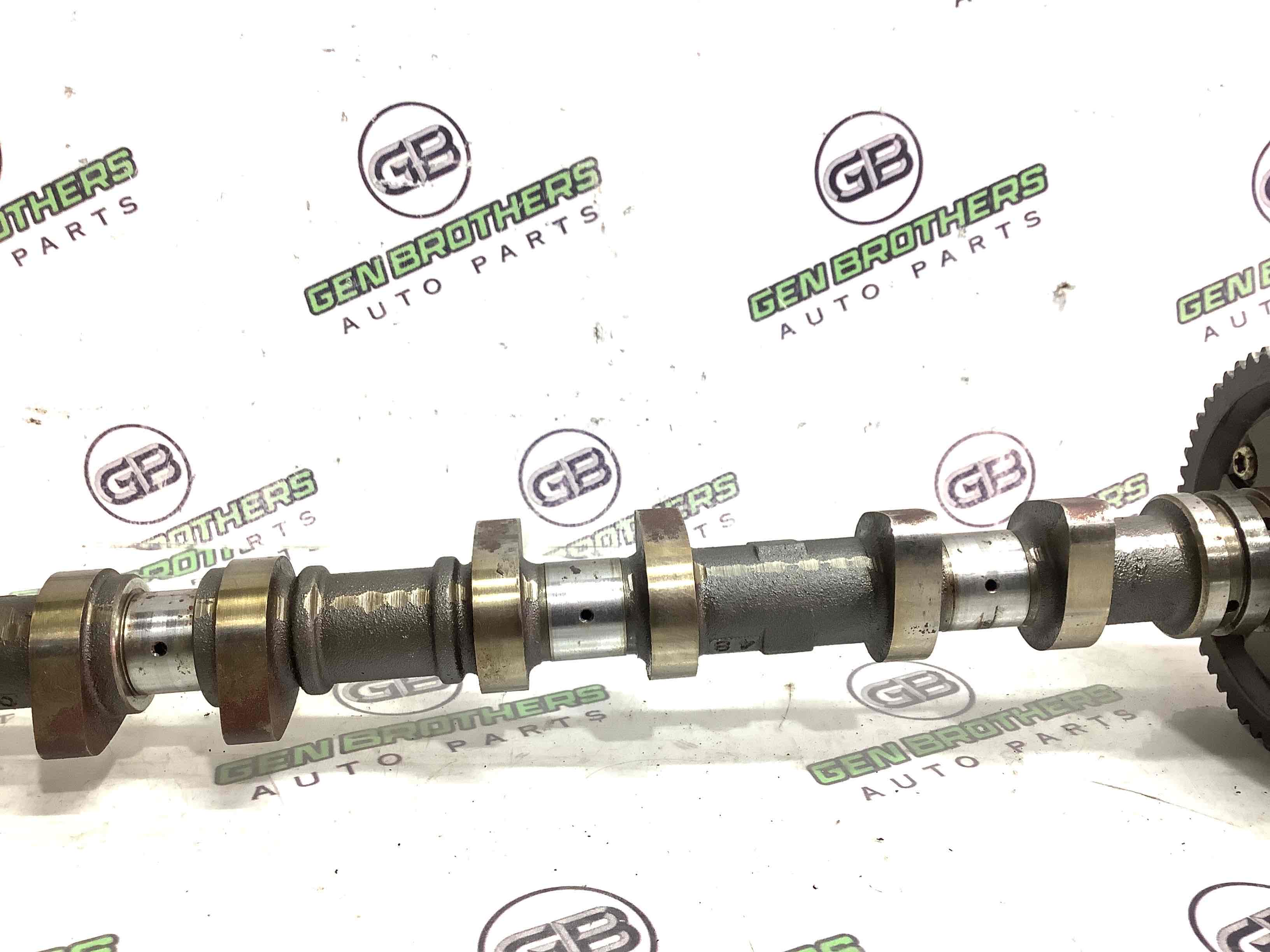 Розподільний вал випускний