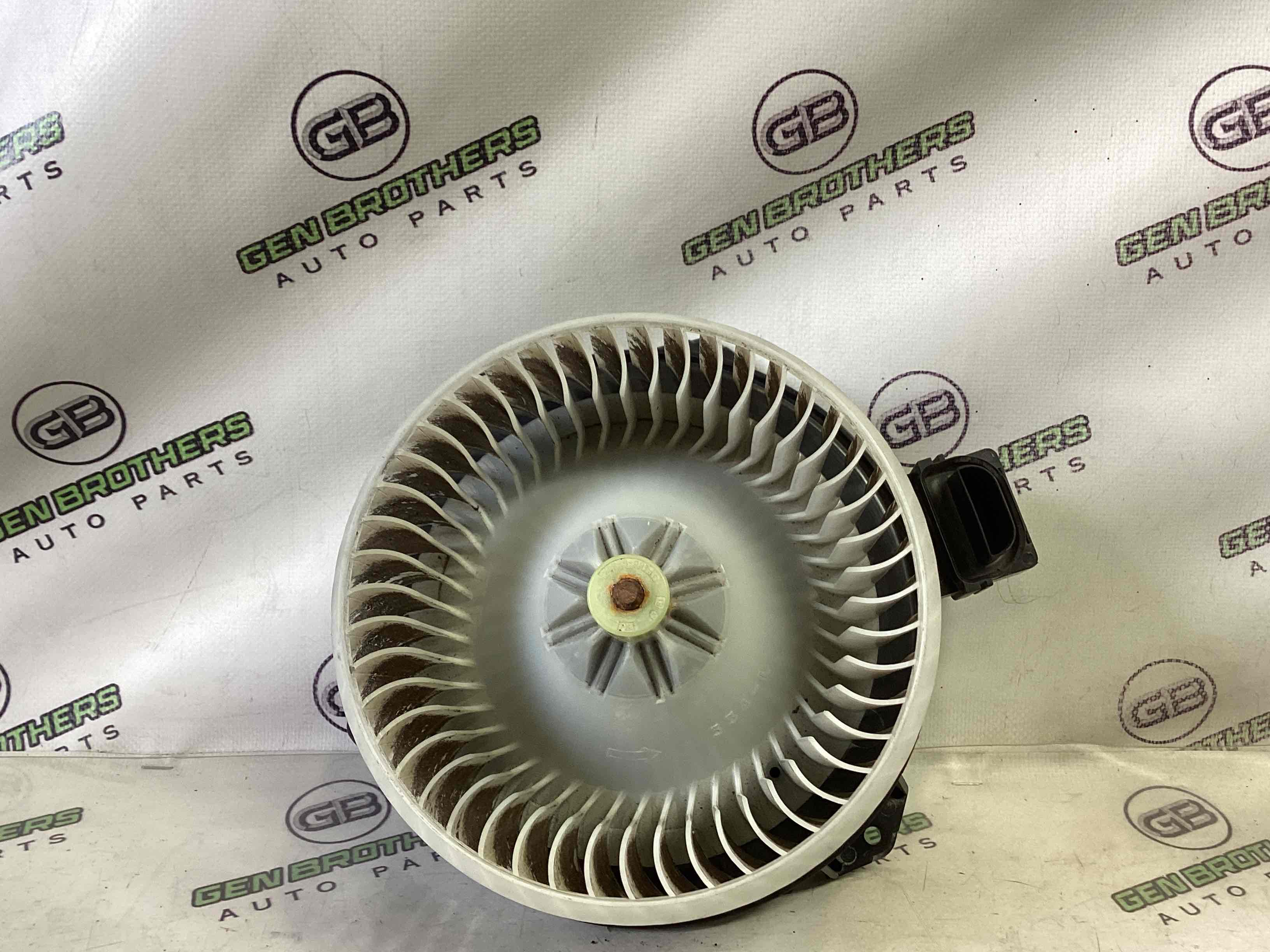 Мотор вентилятор пічки