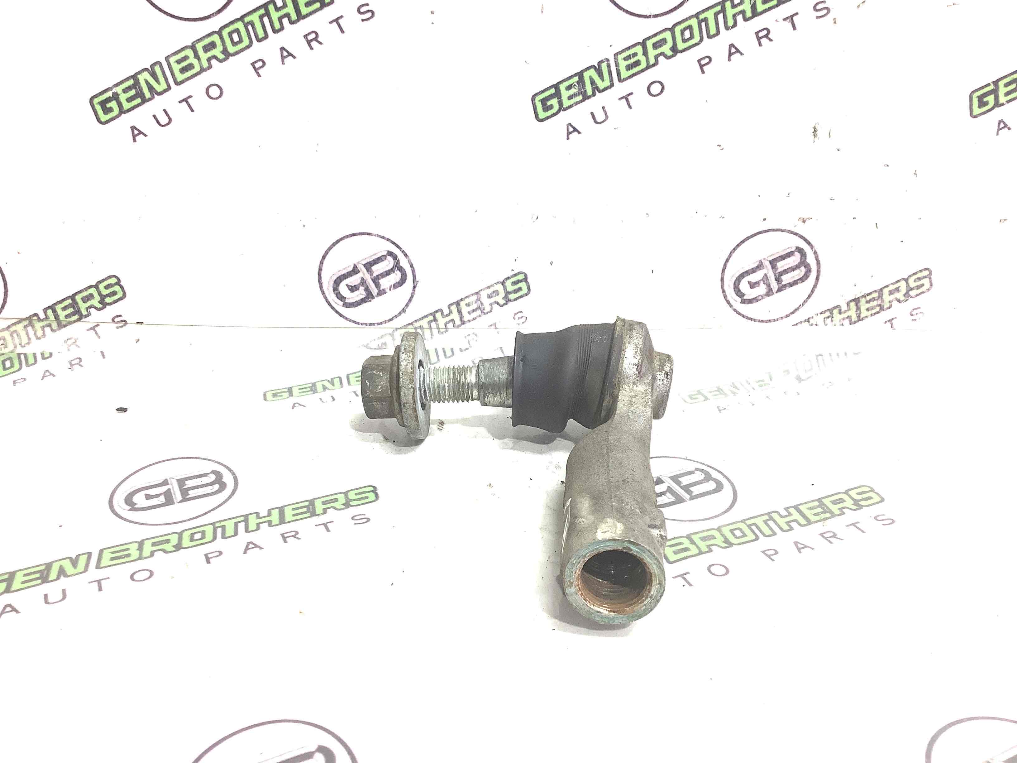 Тяга рульова, наконечник