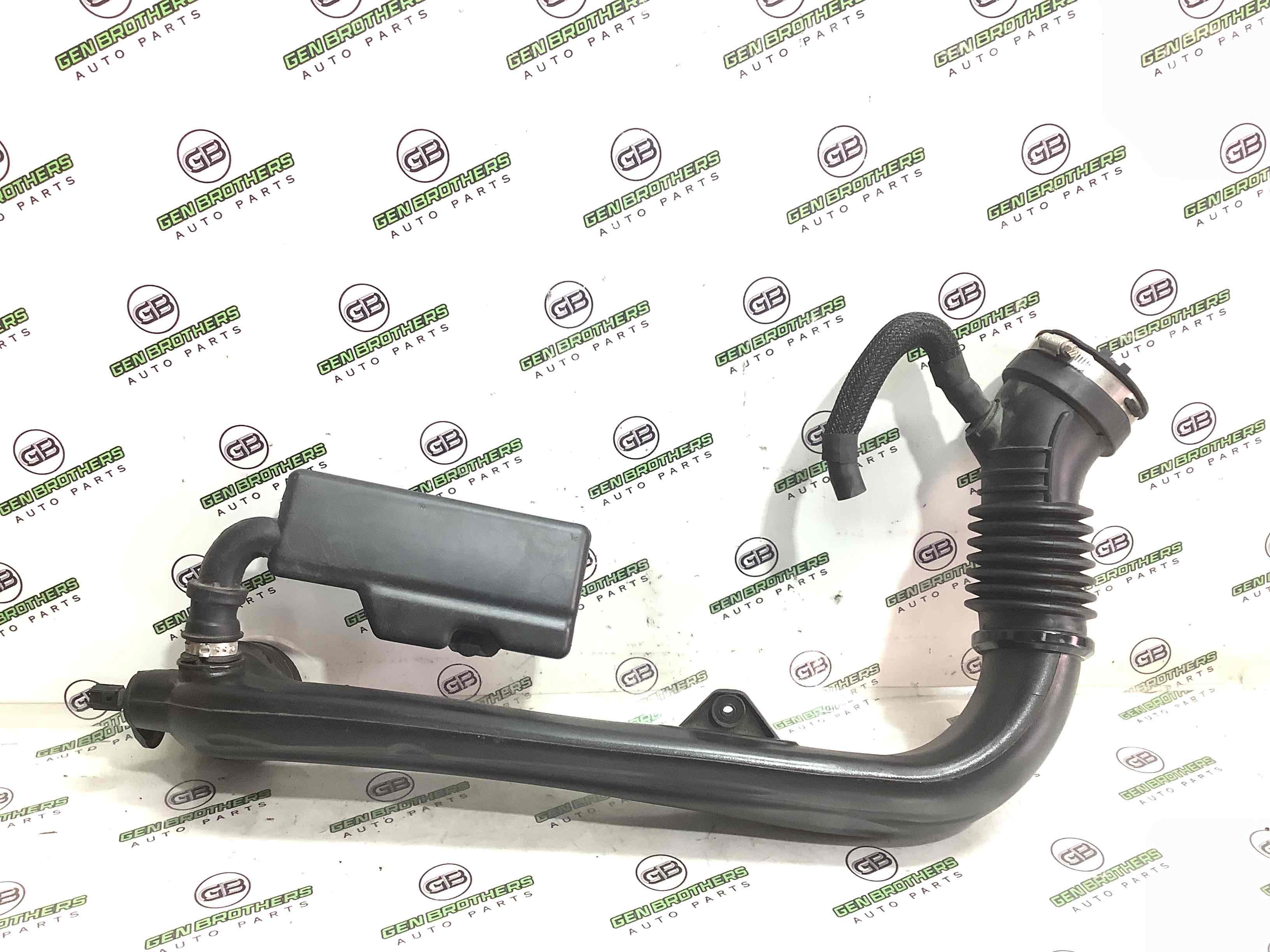 Патрубок повітряного фільтра