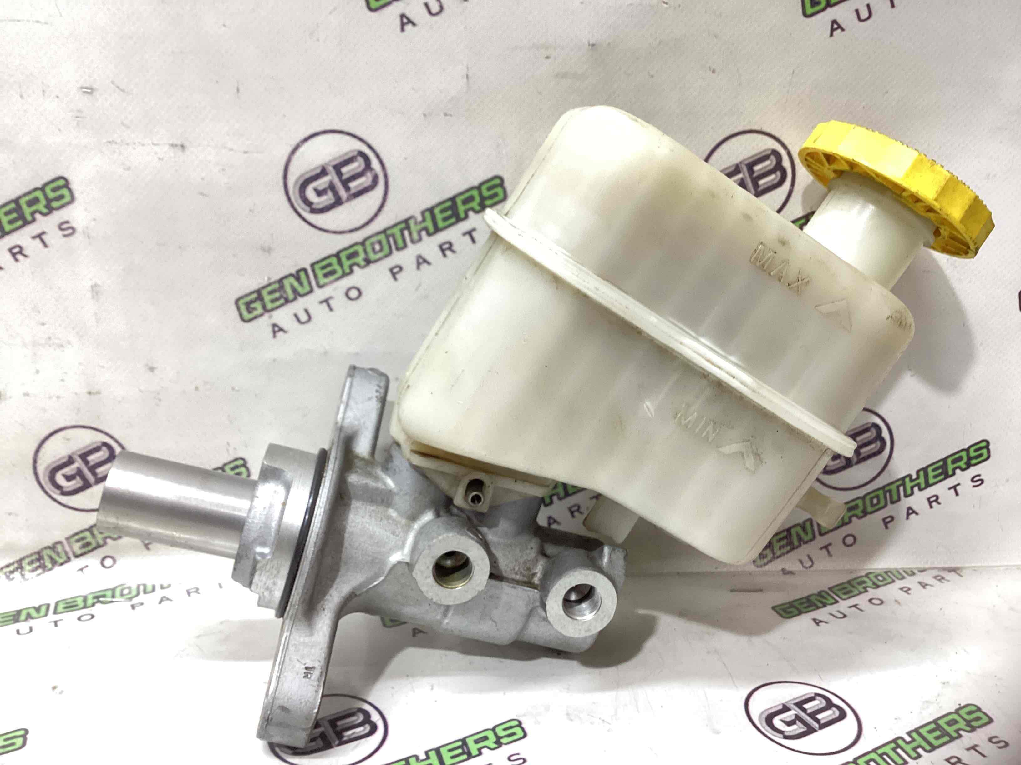 Циліндр гальмівний головний