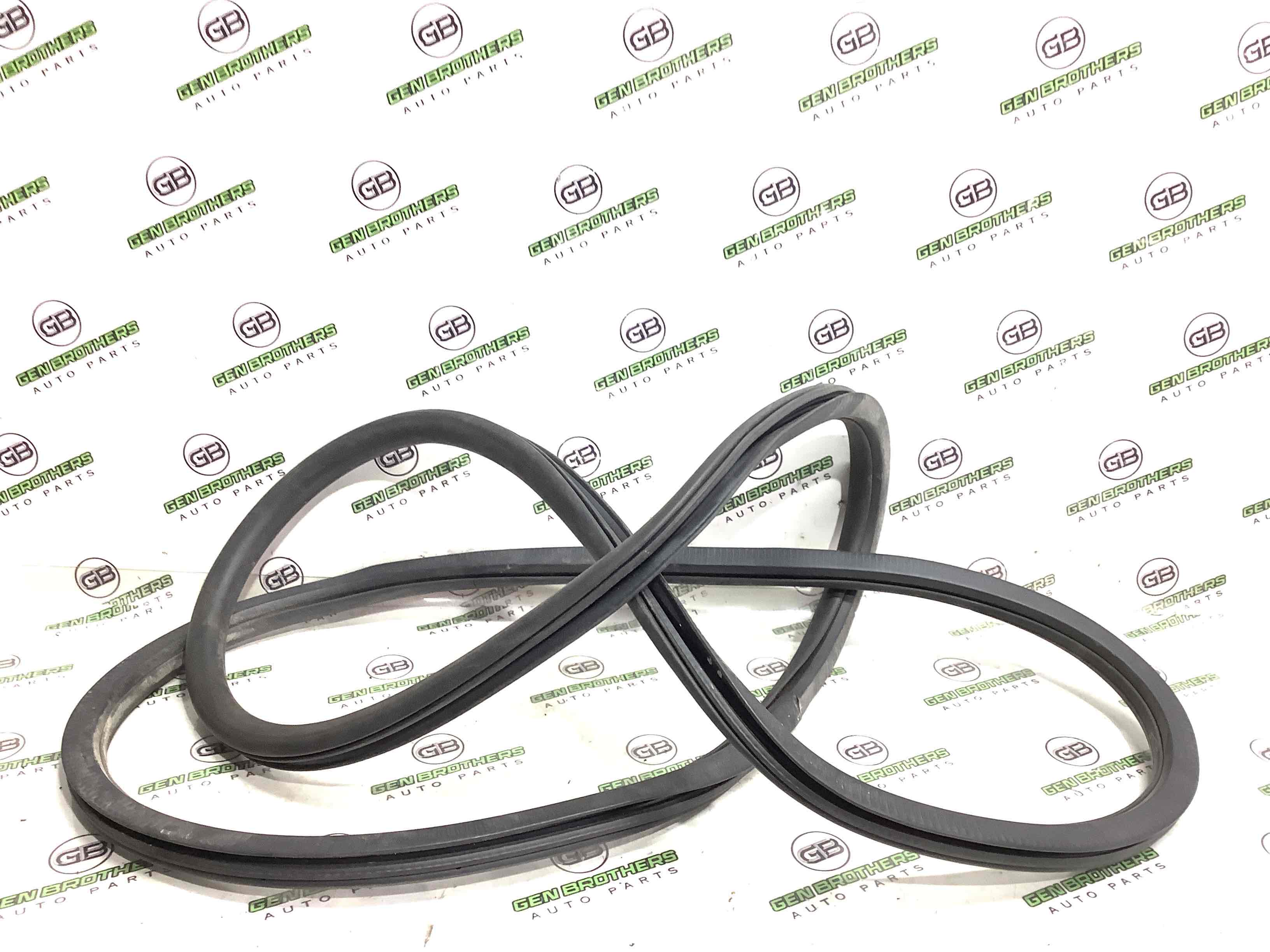 Ущільнювач скла, двері