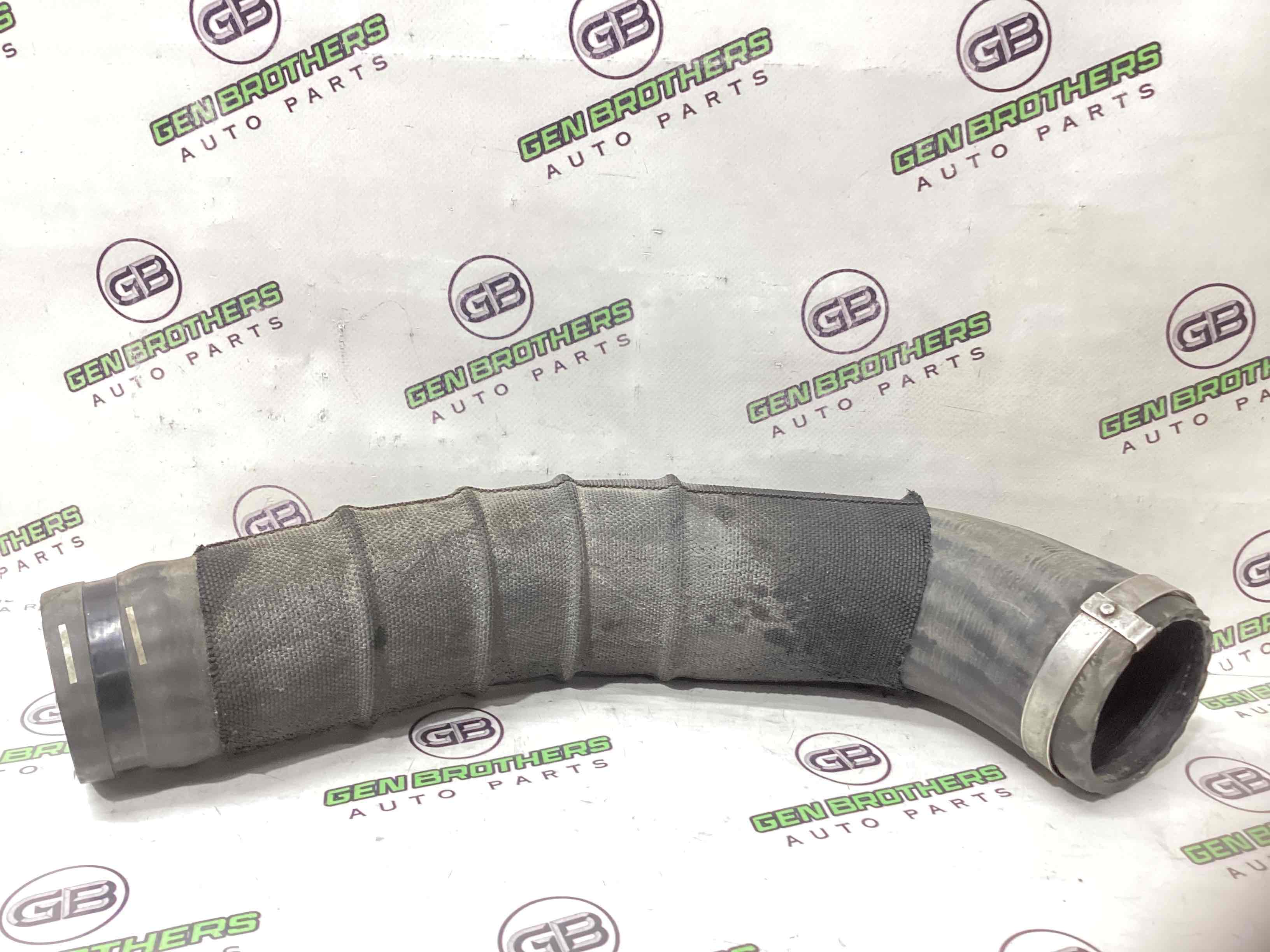 Патрубок інтеркулера