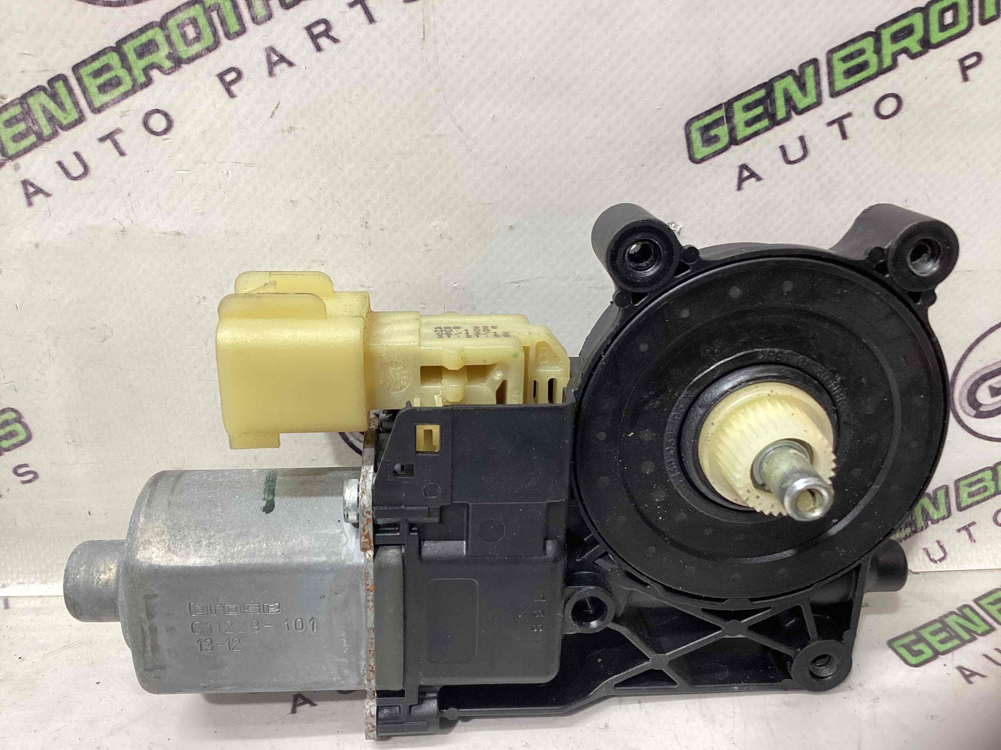 Моторчик склопідйомника