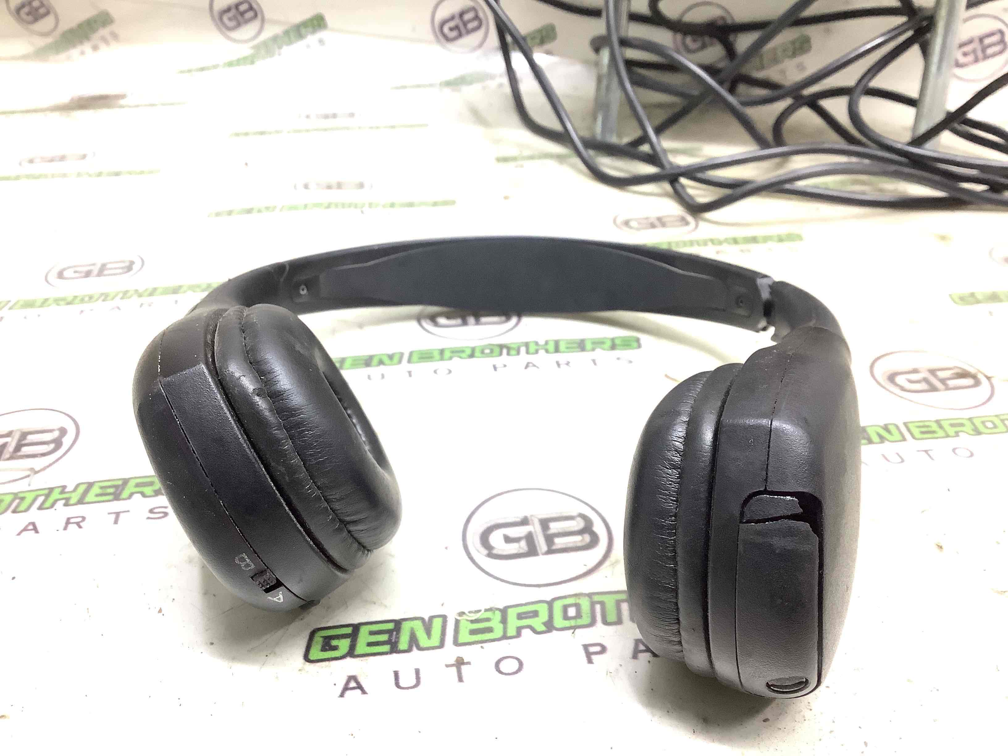 Підголівник