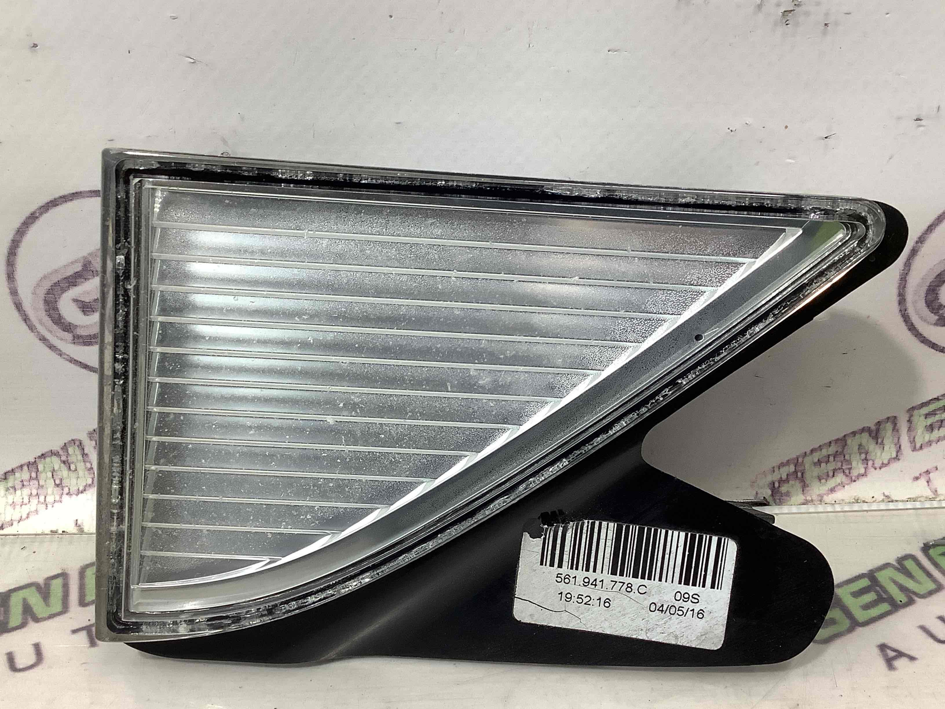 Катафот відбивач