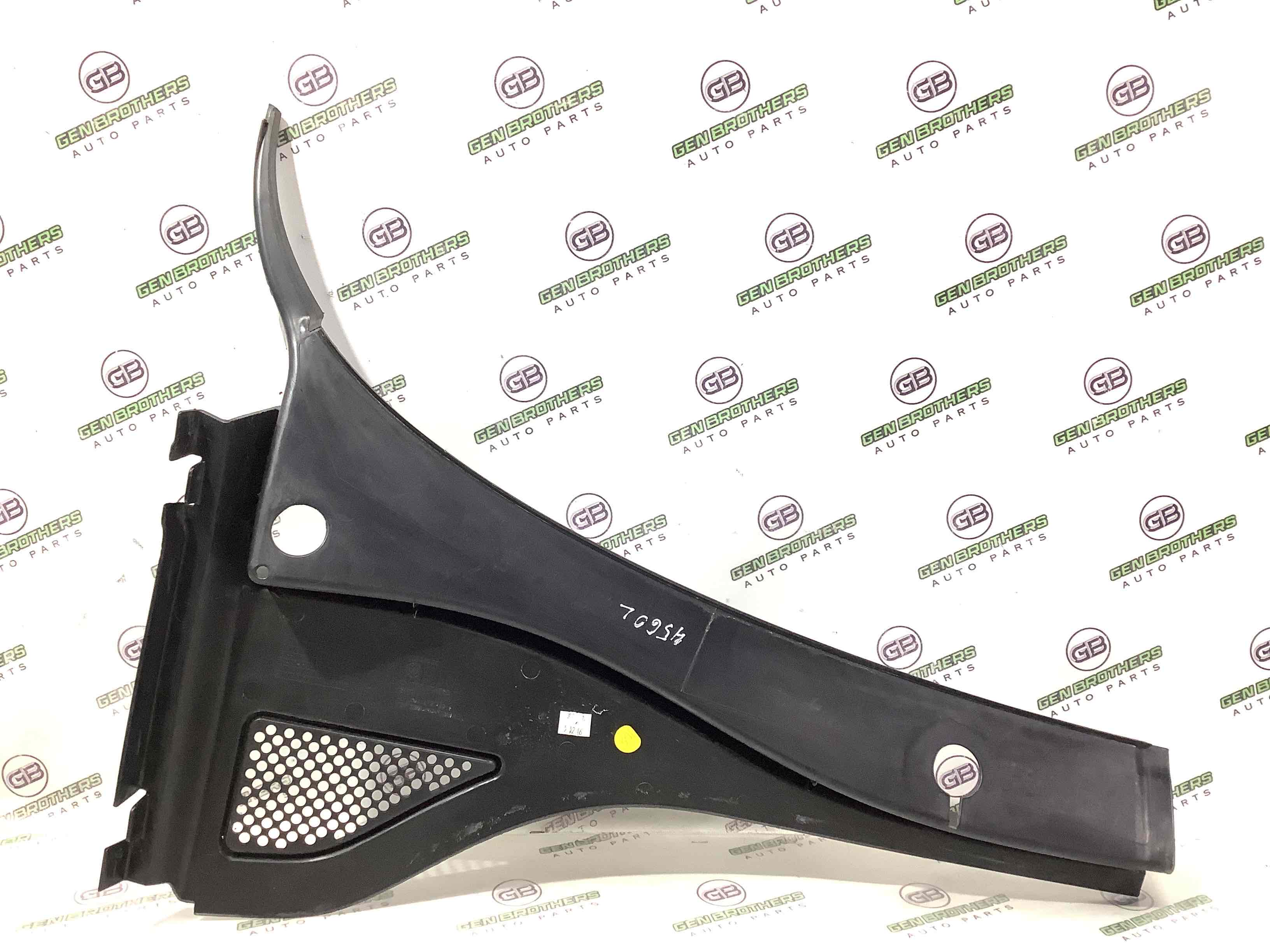 Жабо трапеції двірників, кріплення жабо