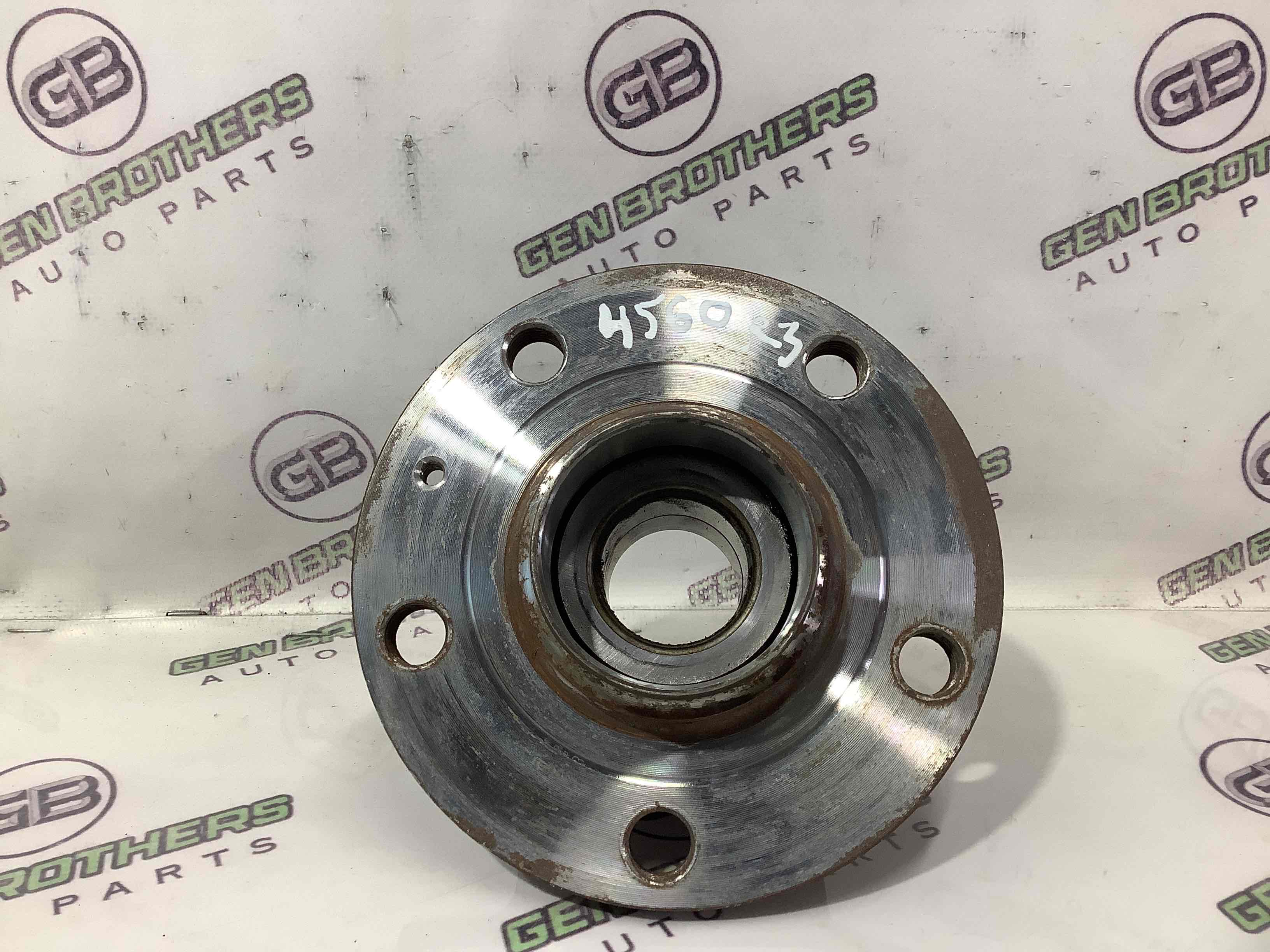 Ступиця задня