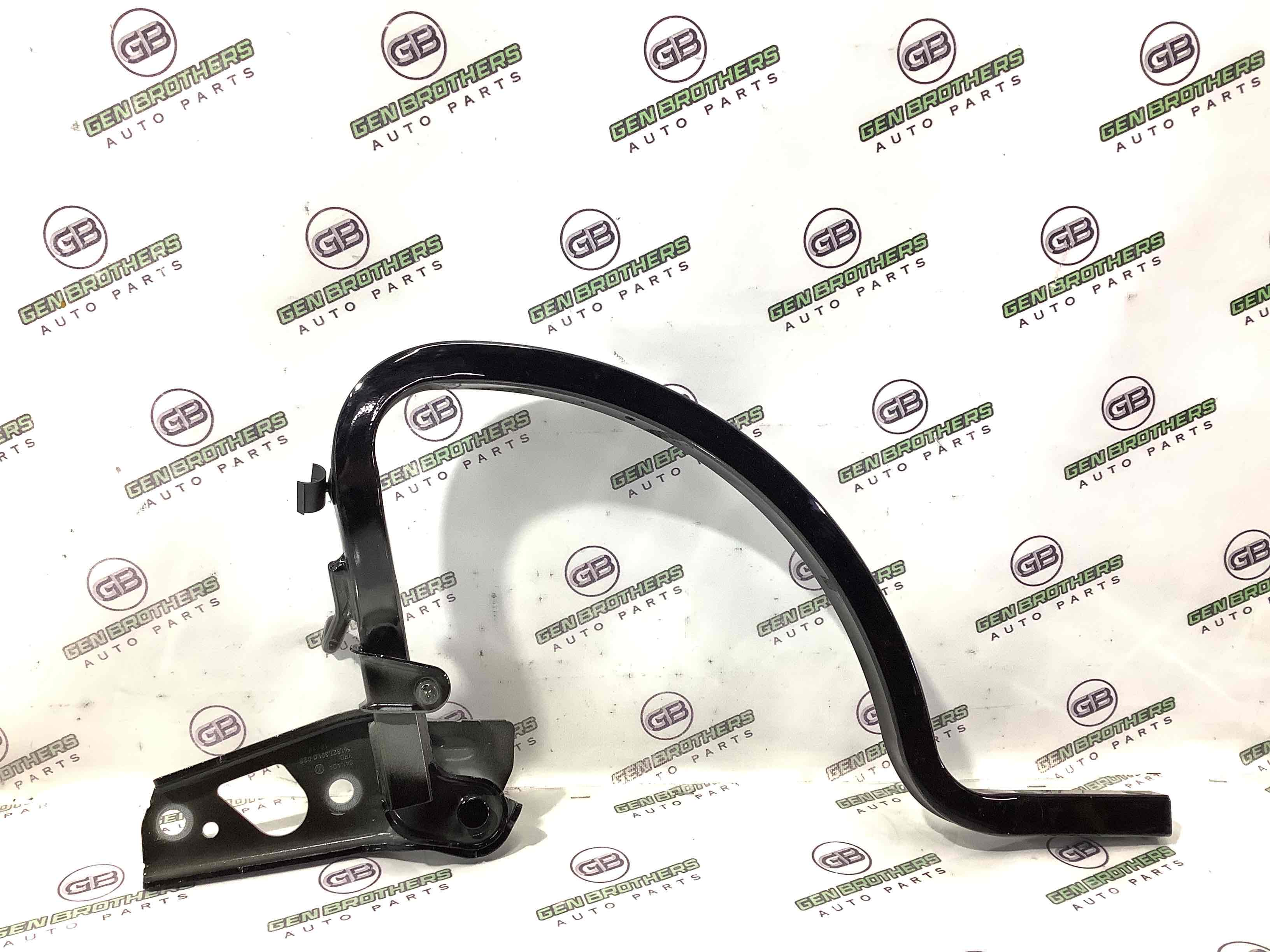 Петля кришки багажника, двері багажника