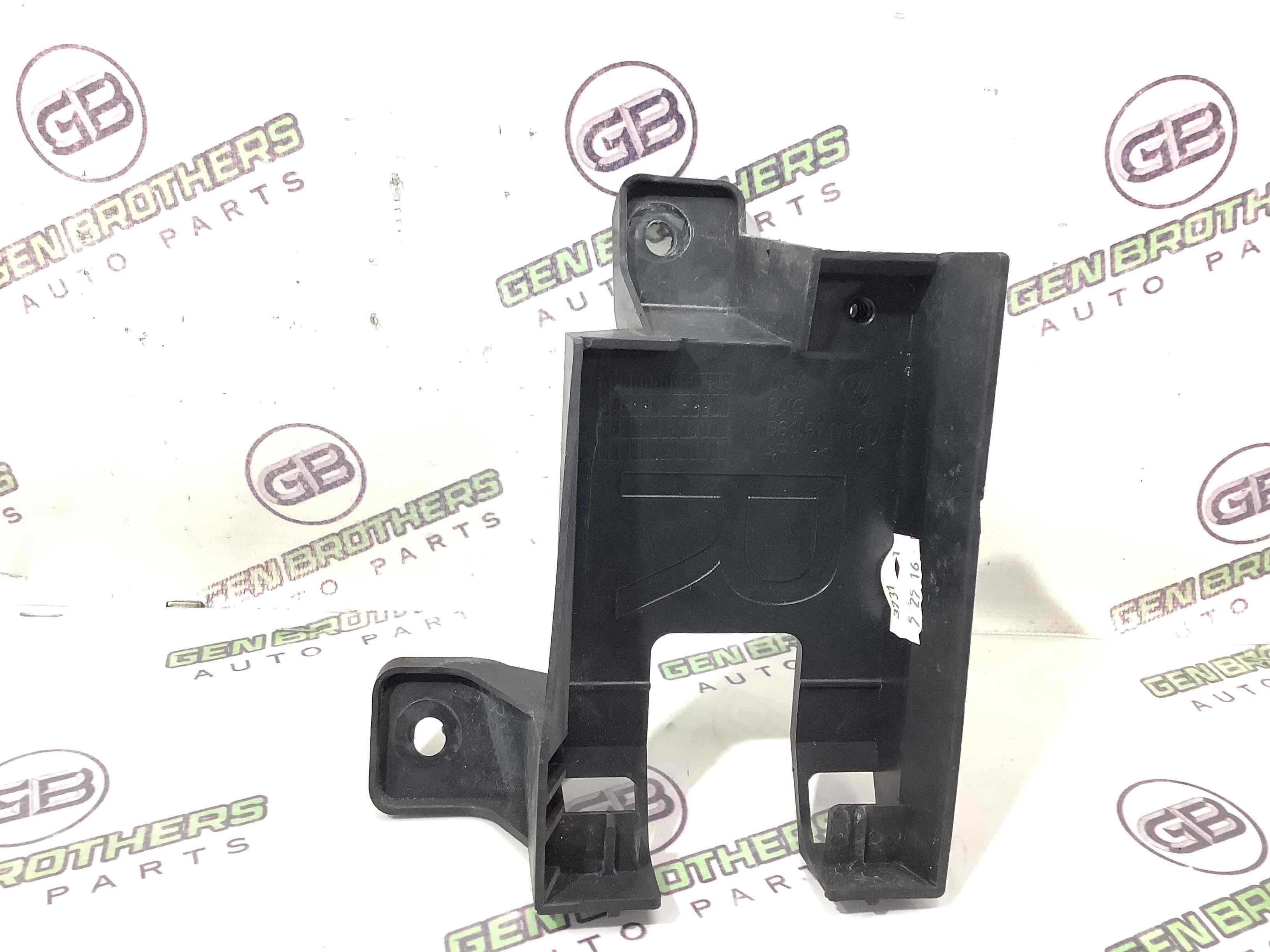 Кріплення, кронштейн