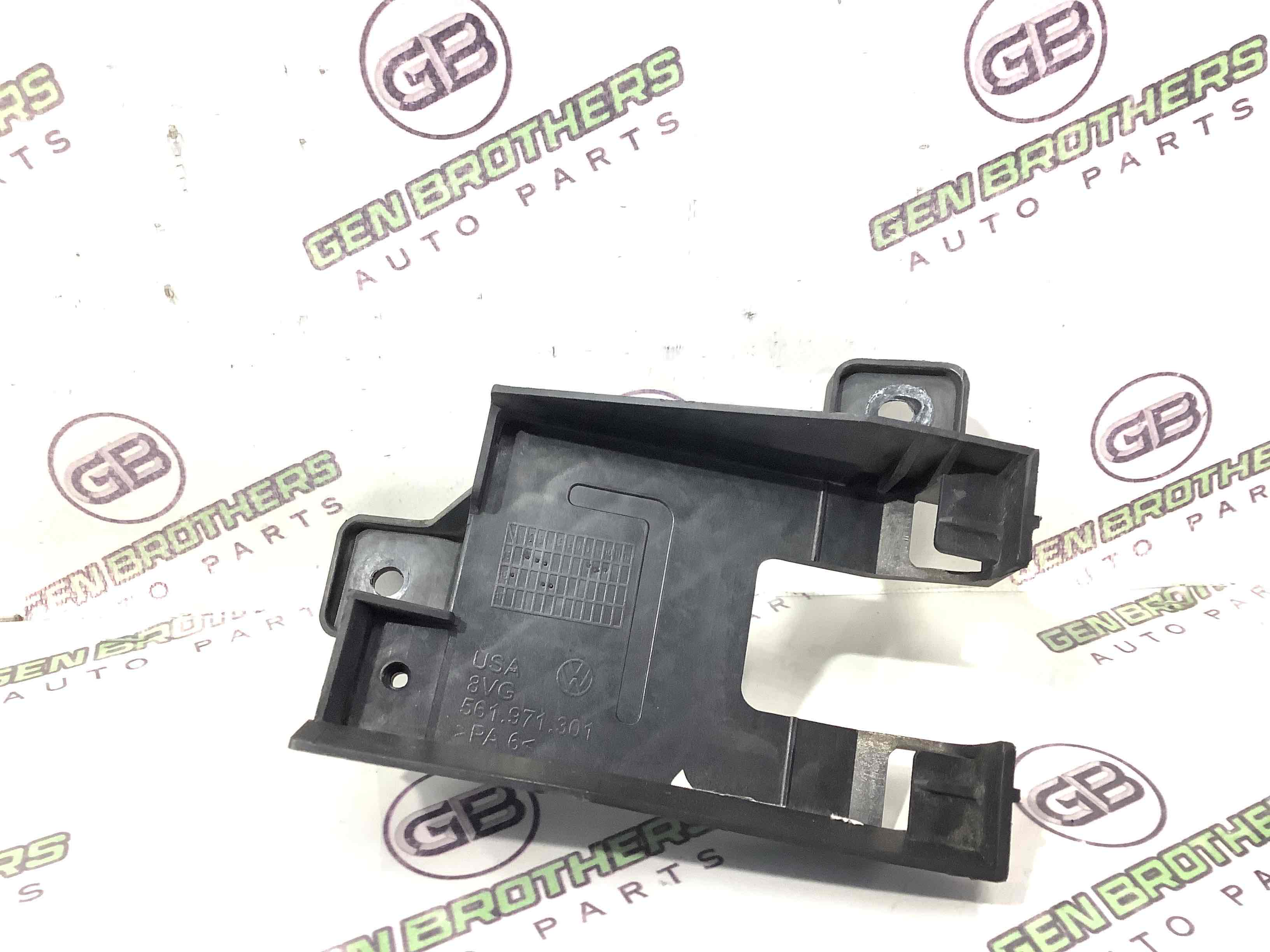 Кріплення, кронштейн