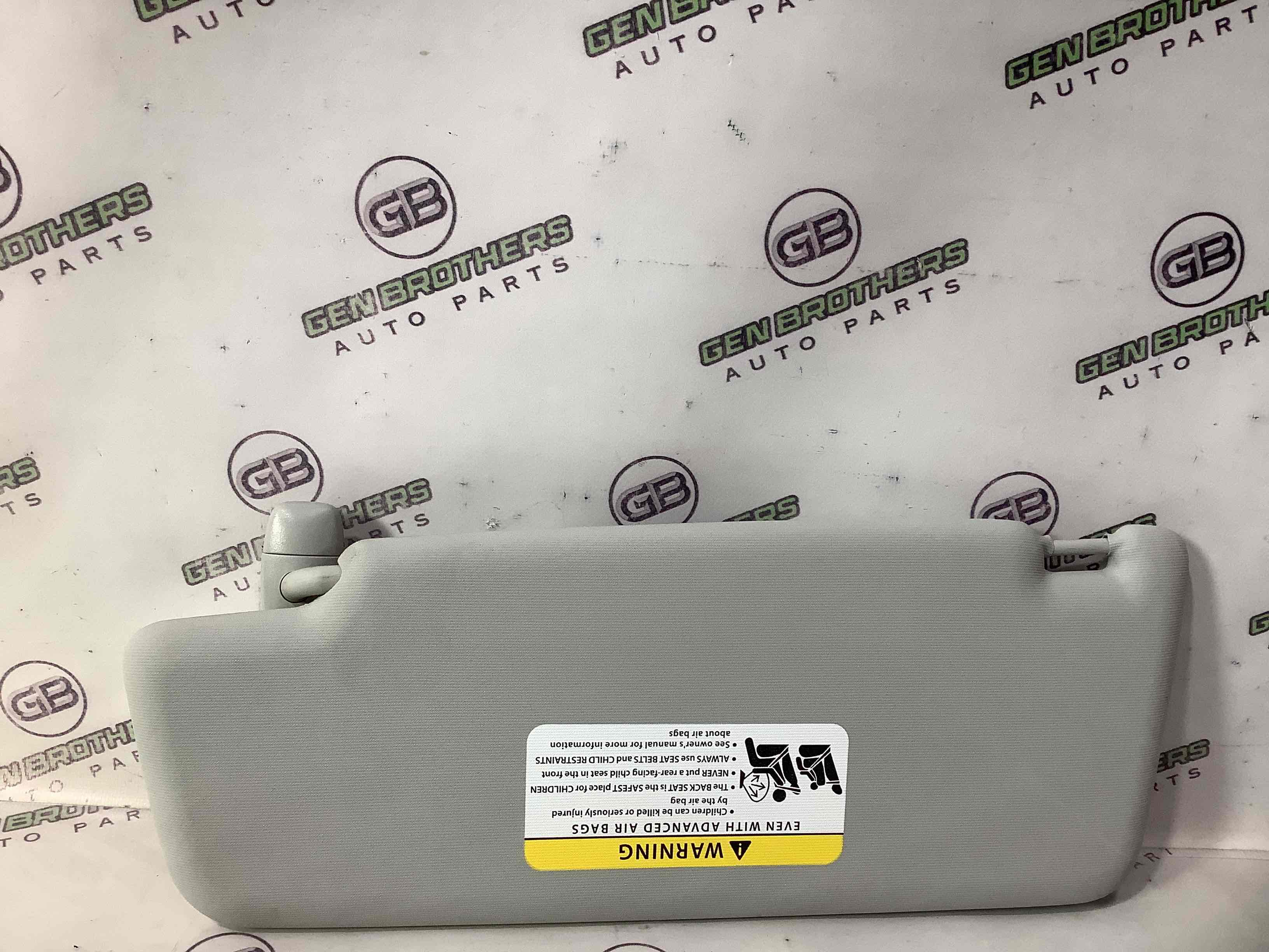 Козирок сонцезахисний