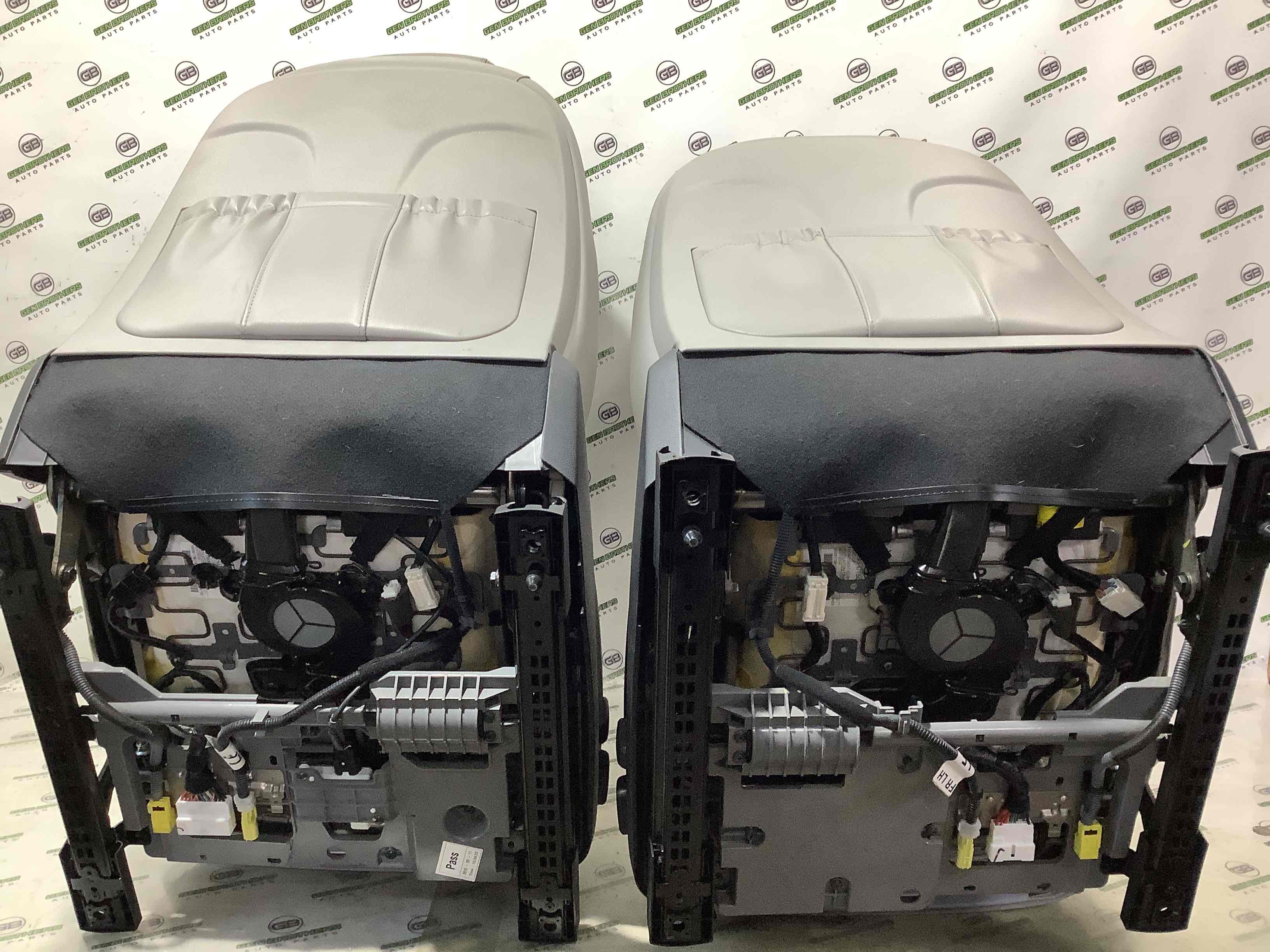 Салон комплект сидінь