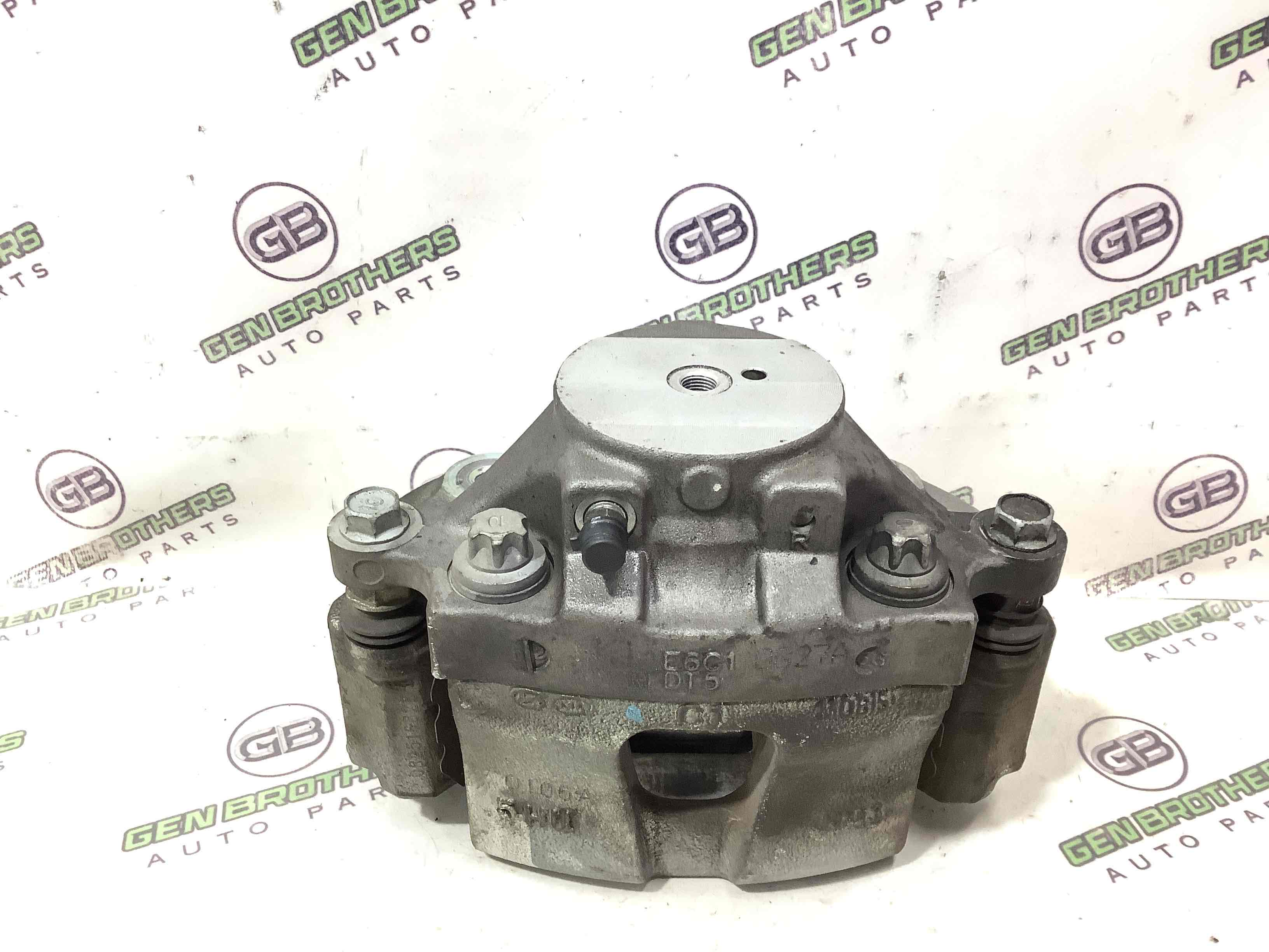 Супорт передній правий