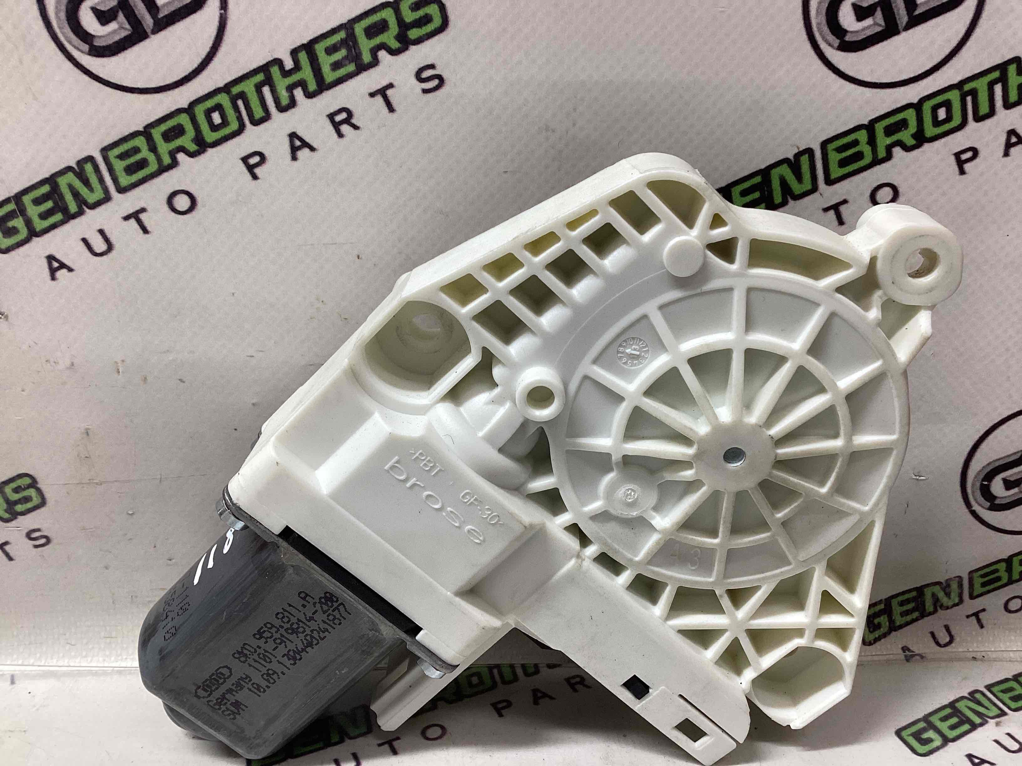 Моторчик склопідйомника