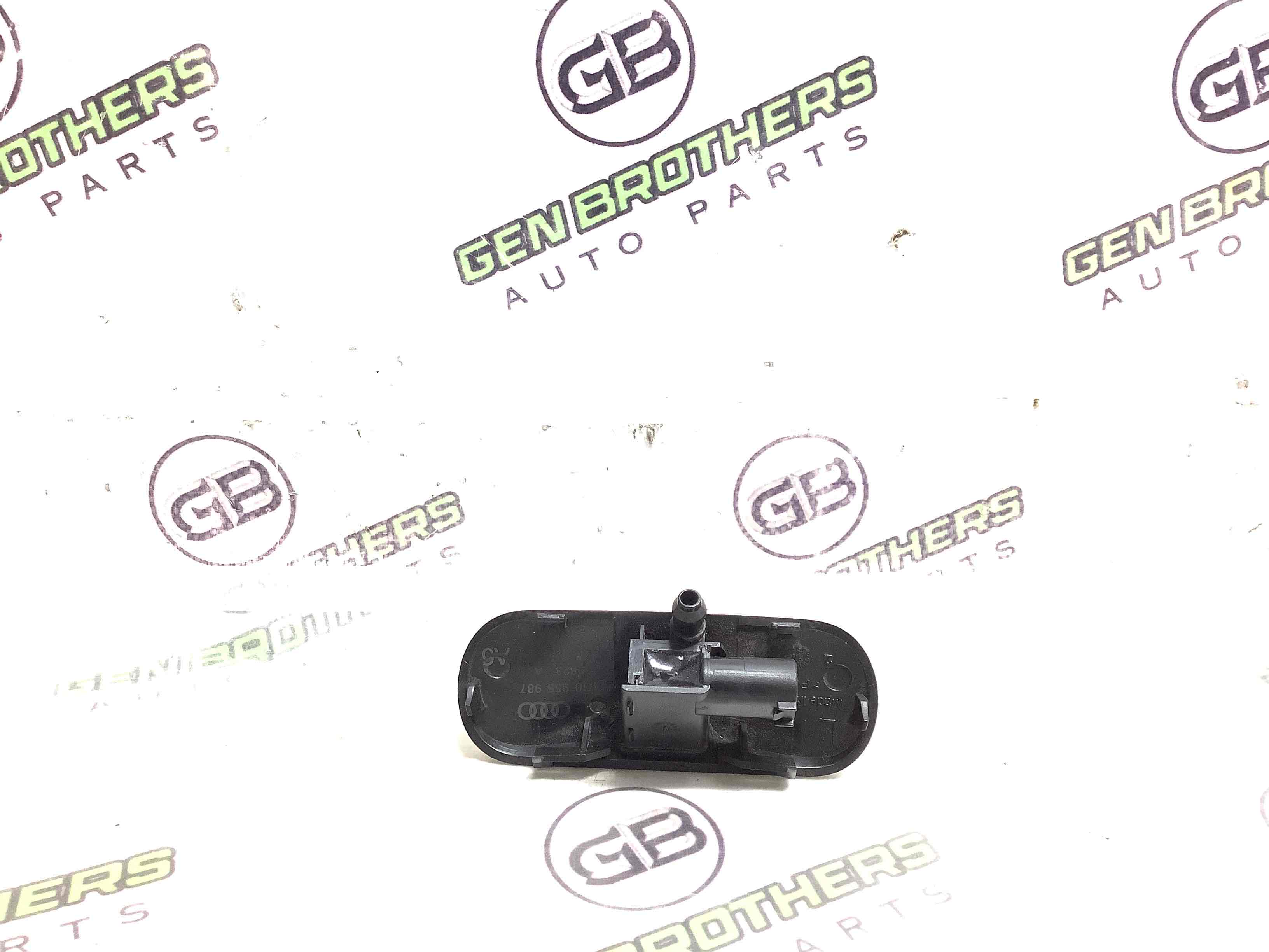 Форсунка омивача, насос омивача, шланг омивача