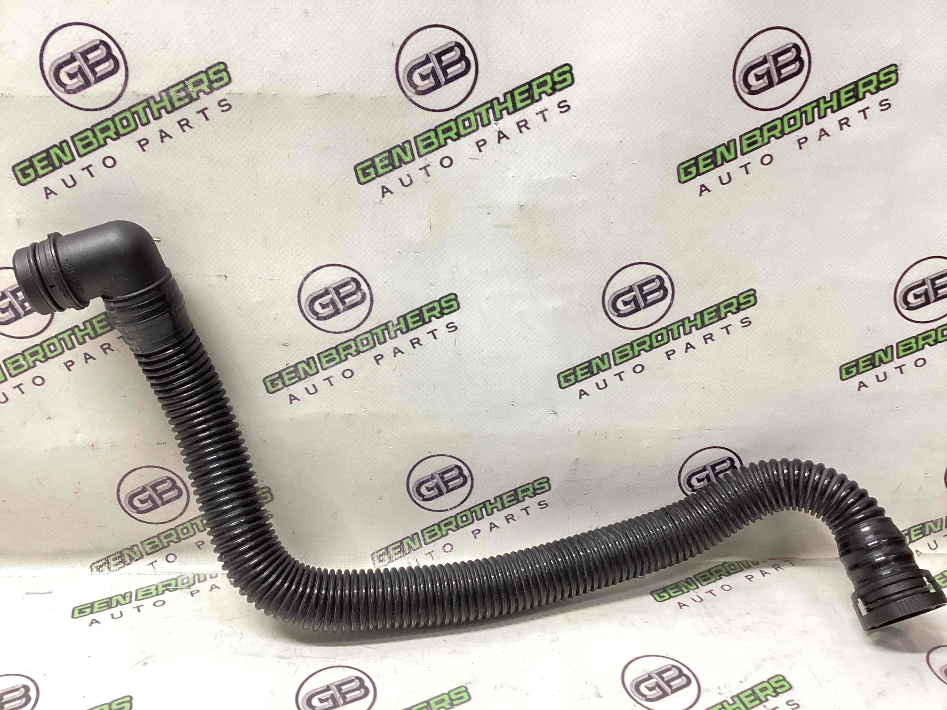 Патрубок трубопровід, шланг