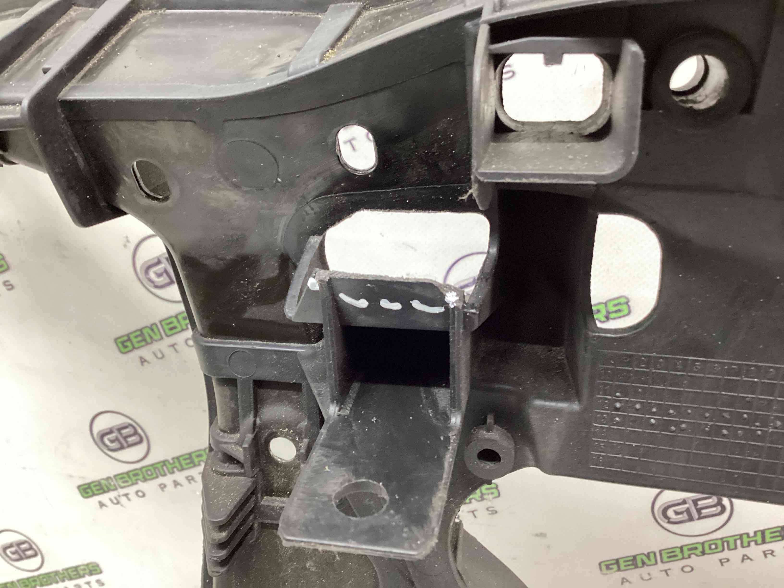 Установча панель телевізор