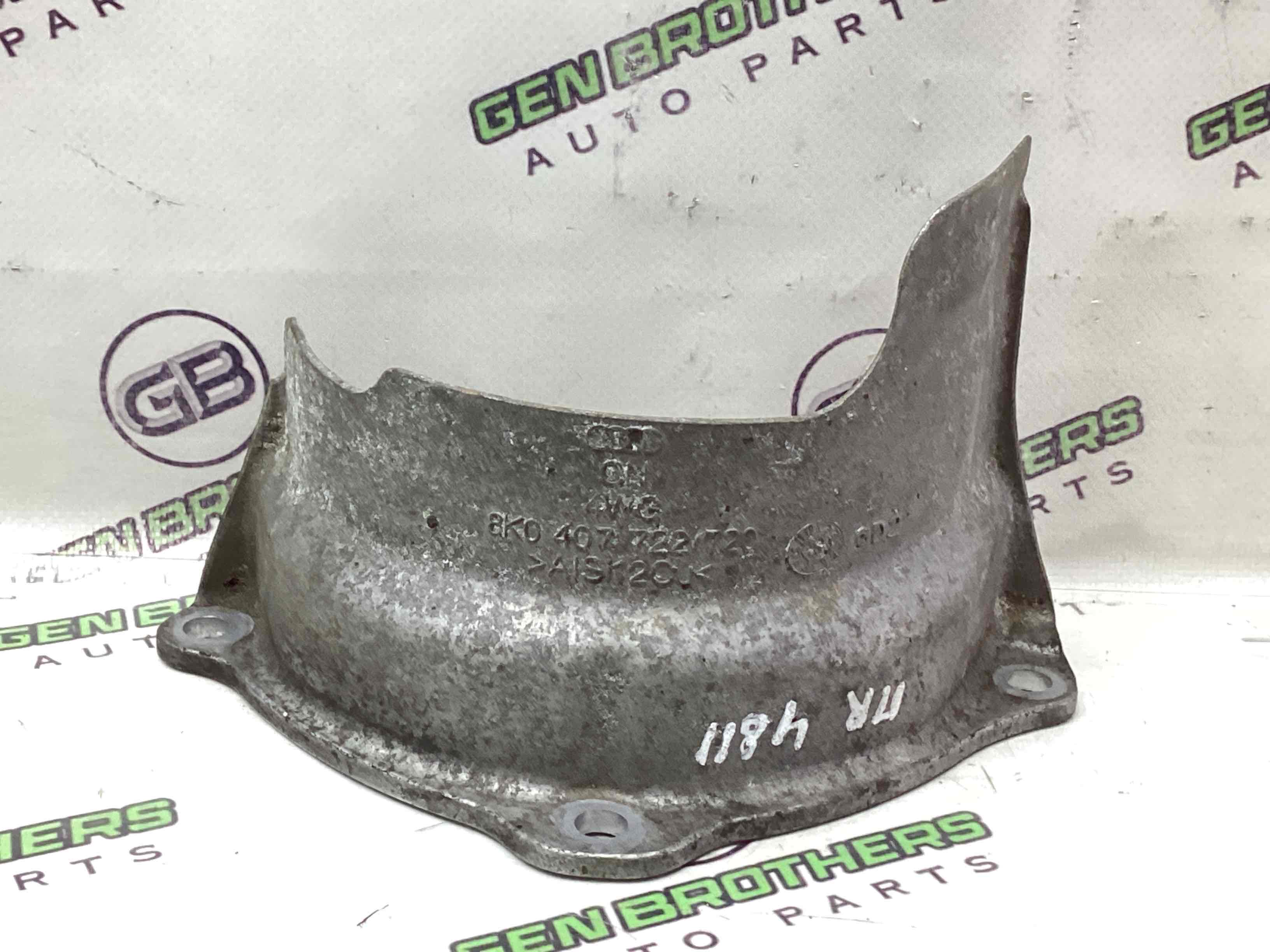 Напіввісь привідний вал