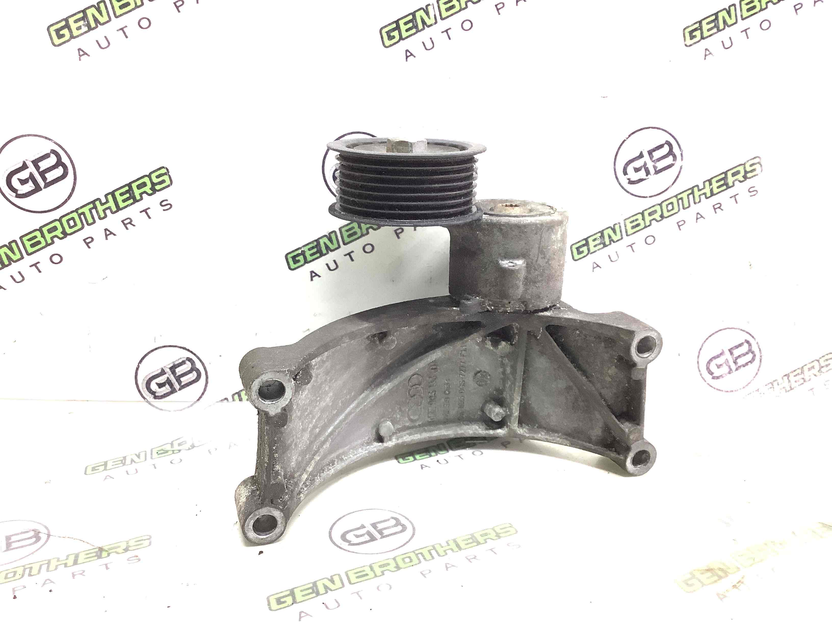 Генератор, кронштейн генератора