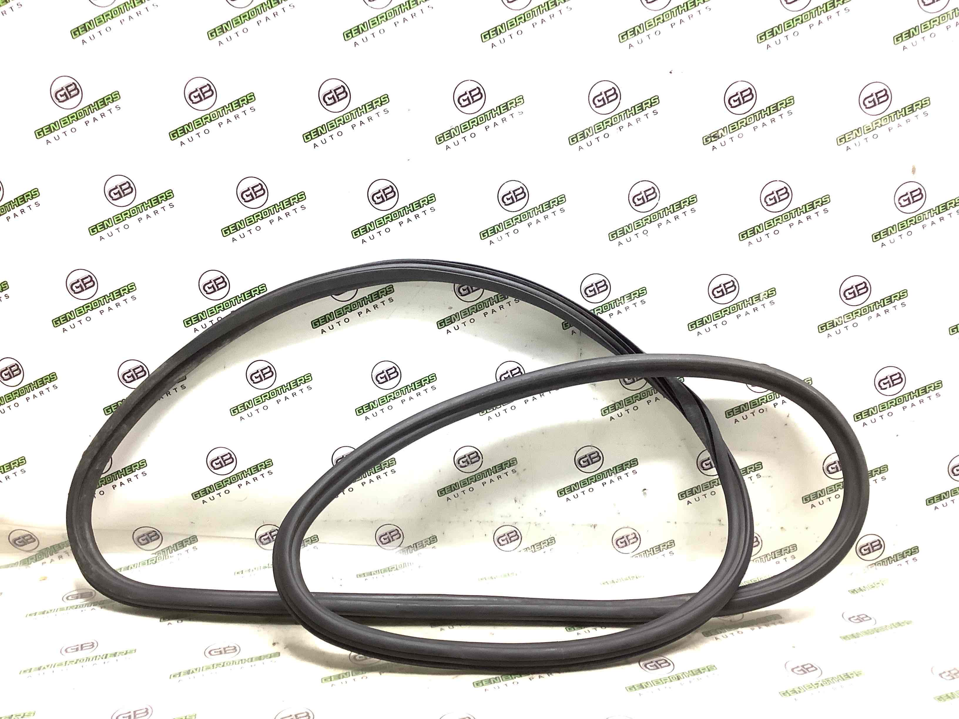 Ущільнювач скла, двері