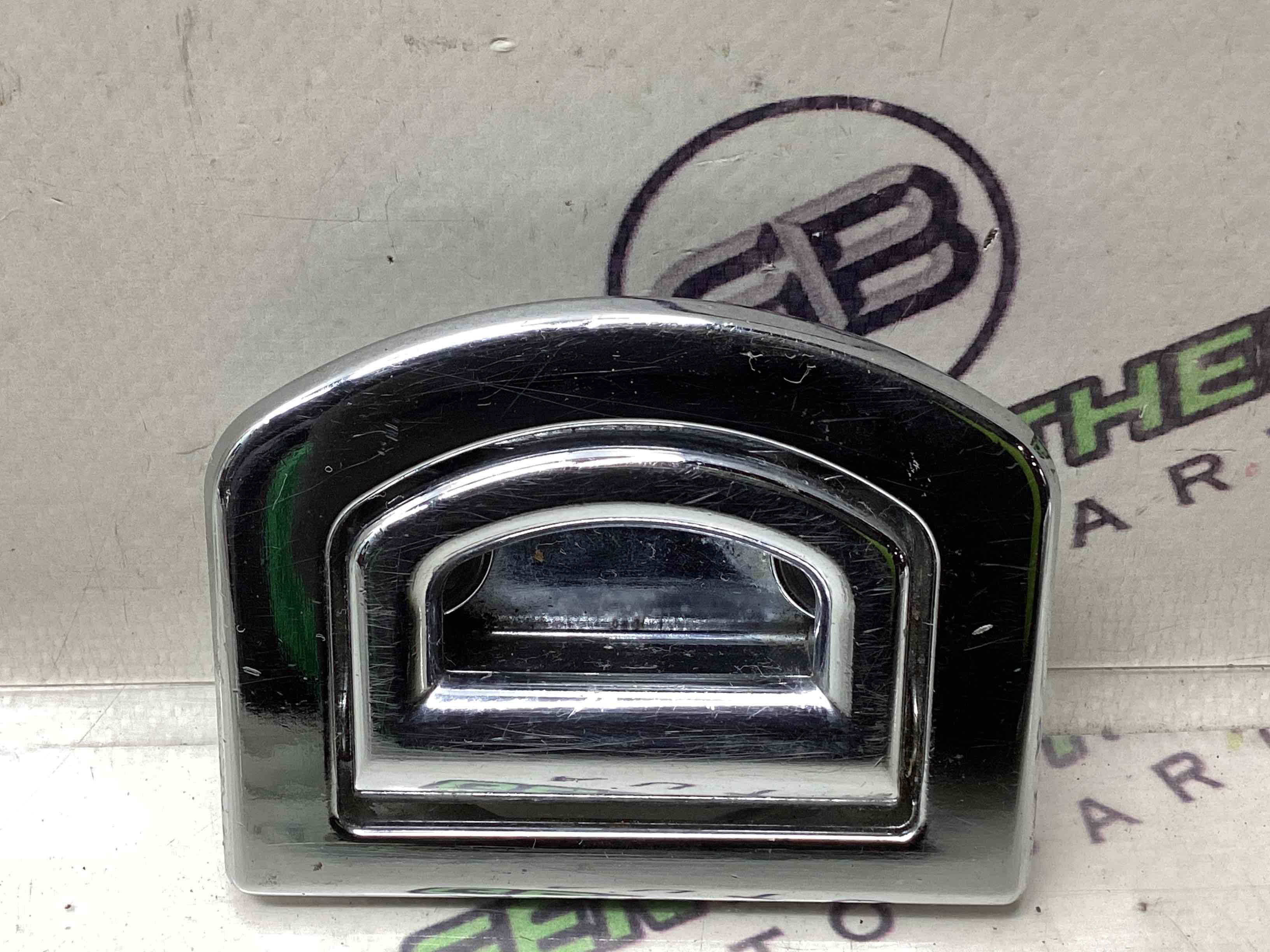 Кріплення, кронштейн