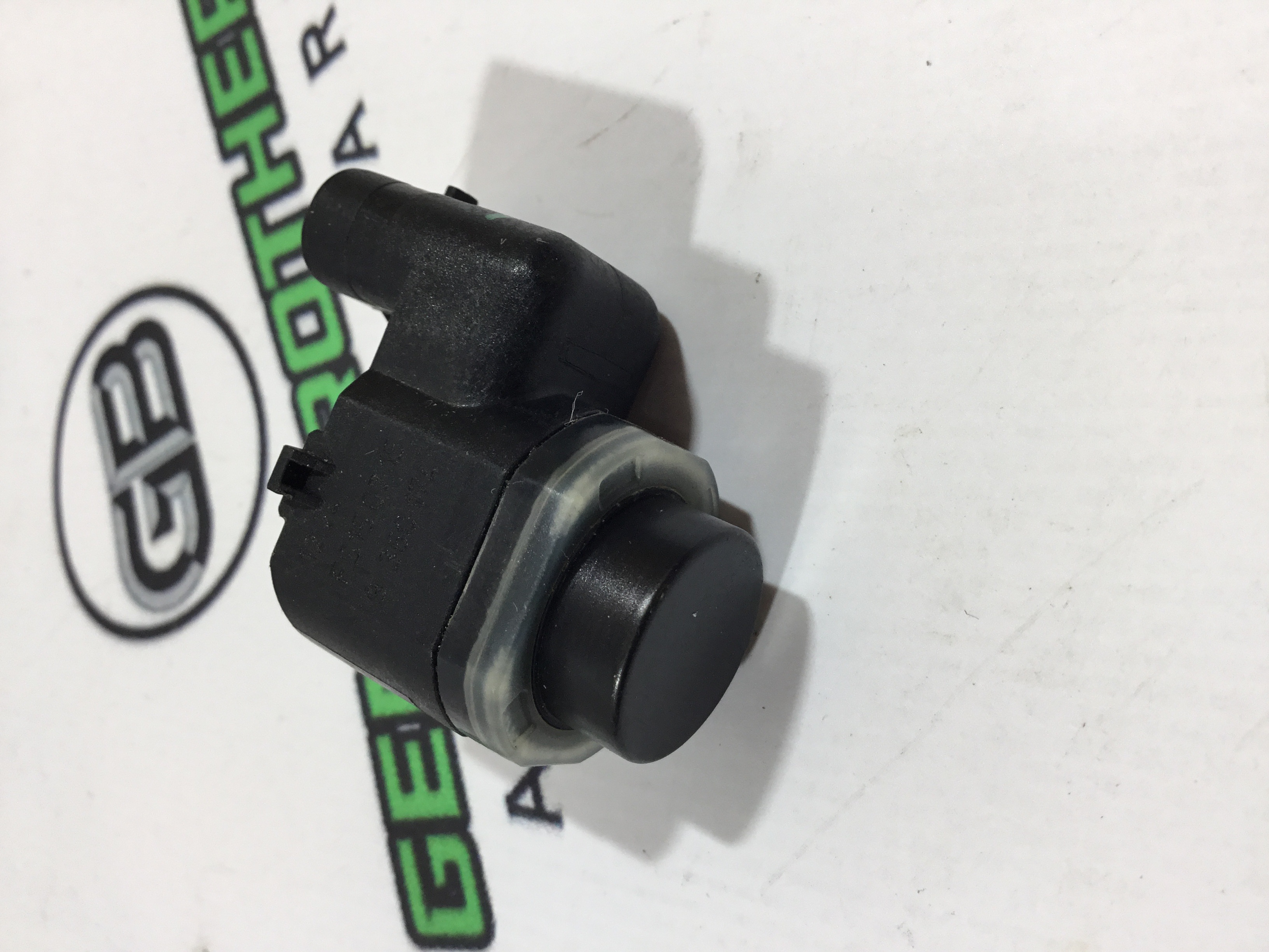 Парктронік, кріплення, корпус