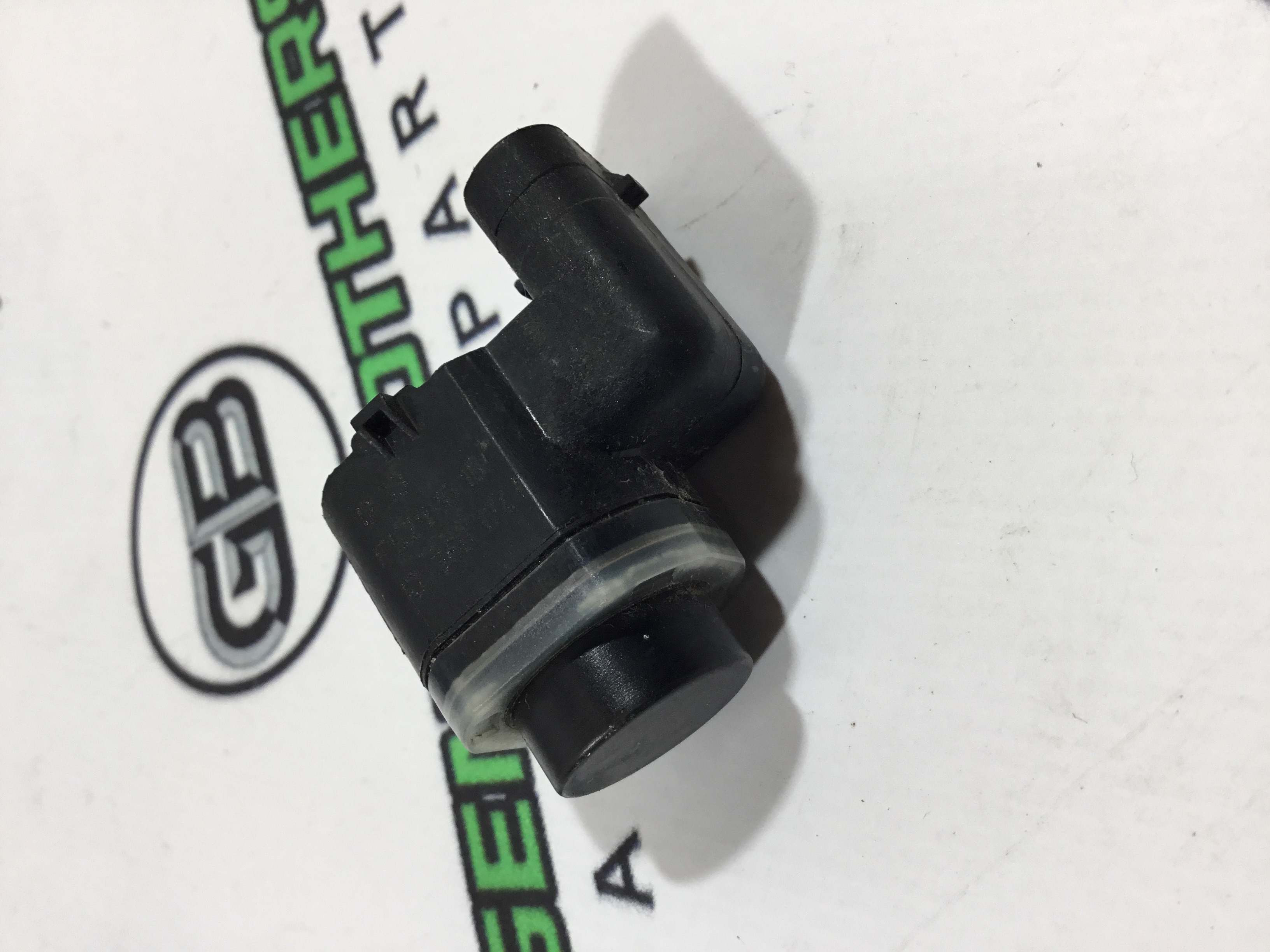 Парктронік, кріплення, корпус