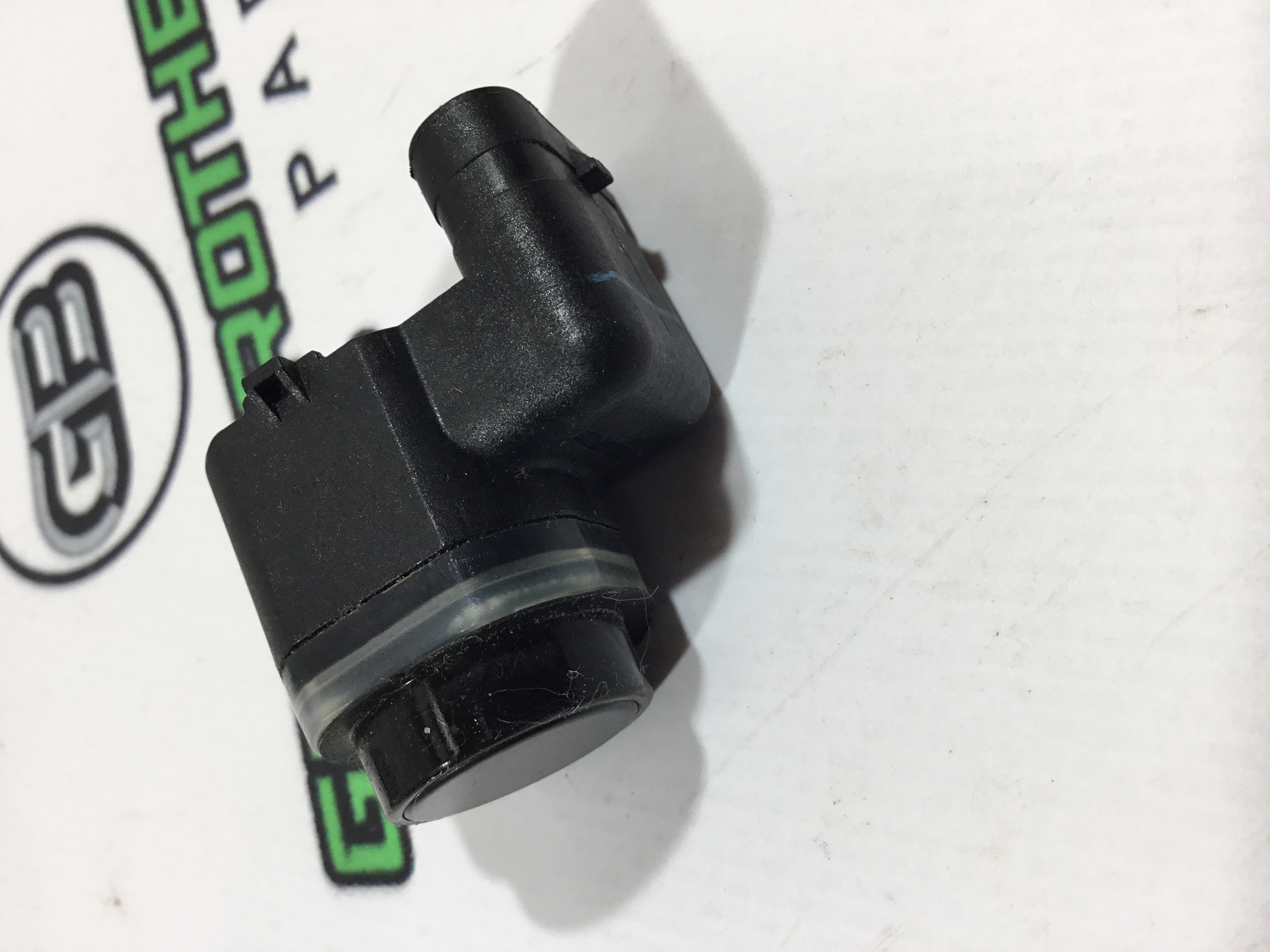 Парктронік, кріплення, корпус