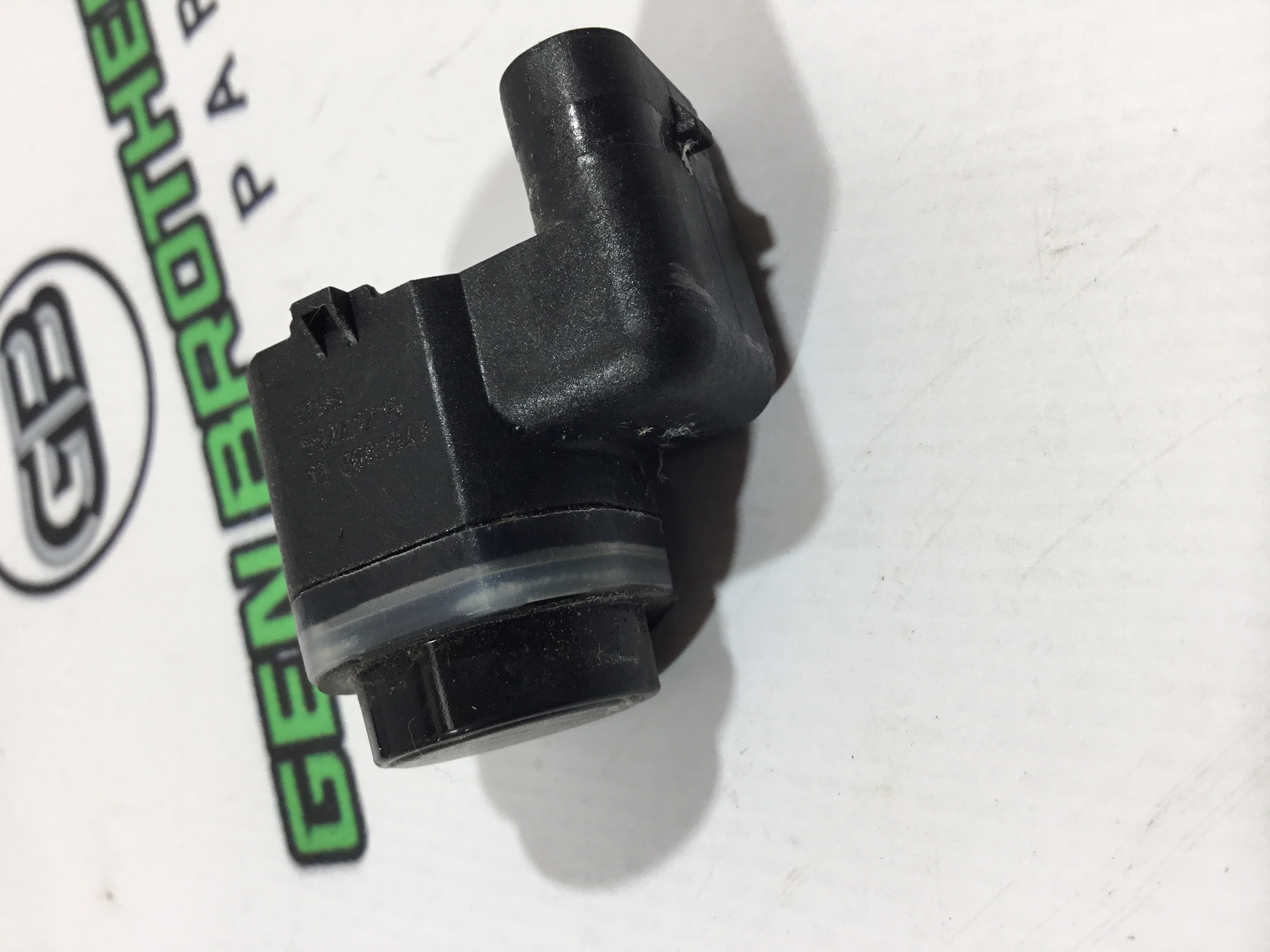 Парктронік, кріплення, корпус