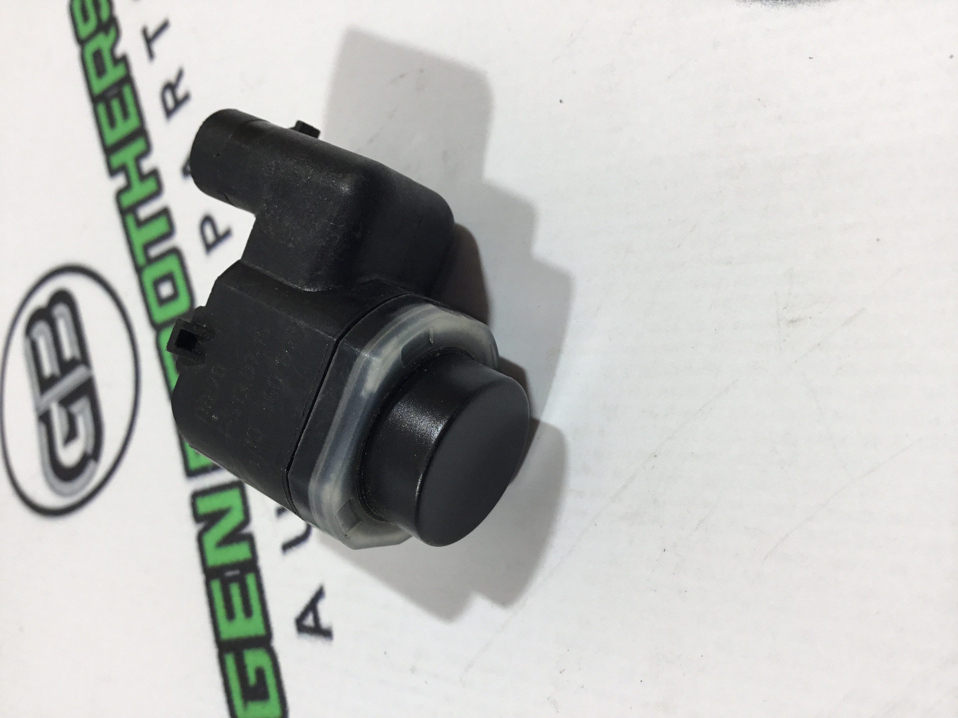 Парктронік, кріплення, корпус