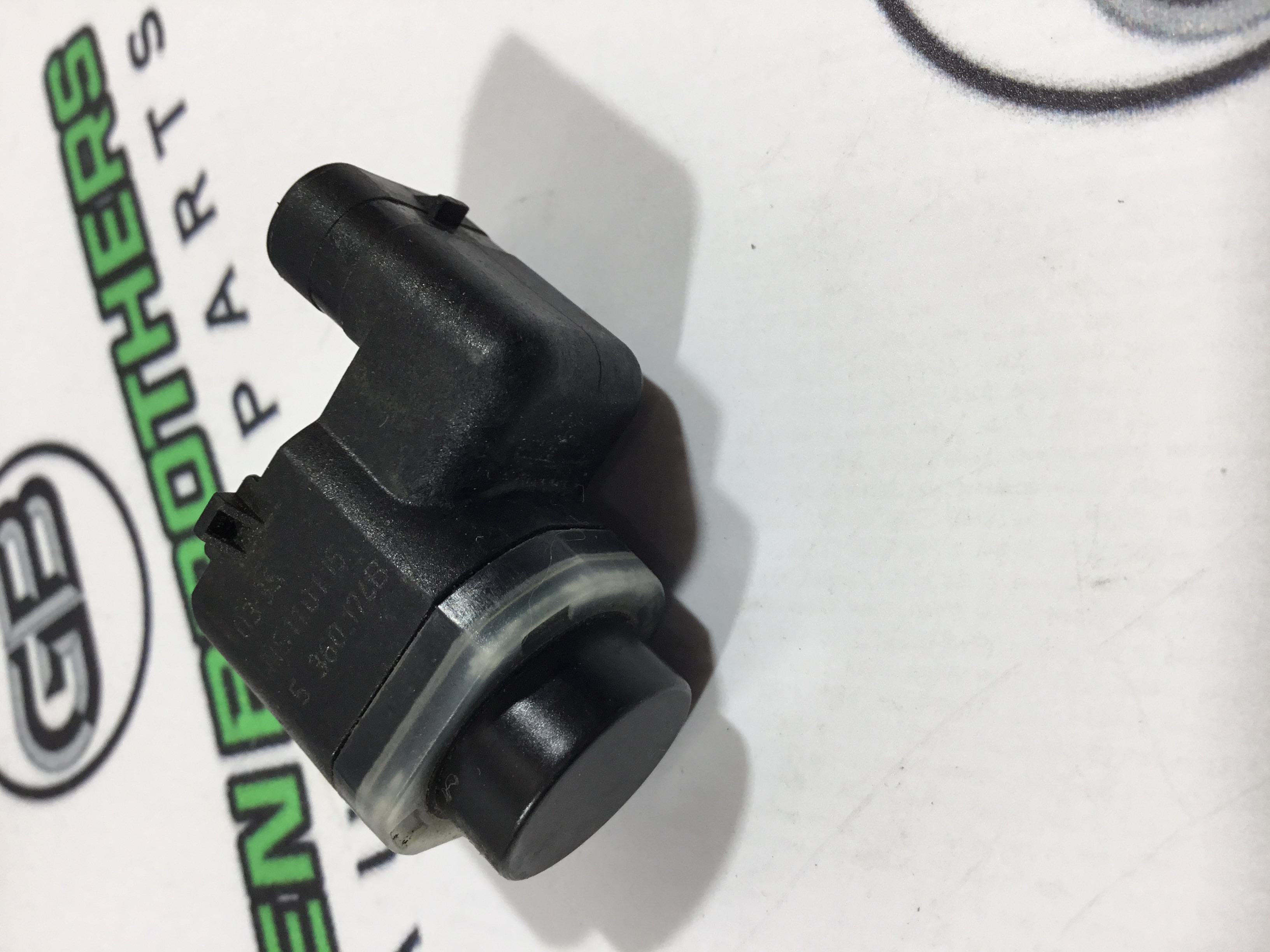 Парктронік, кріплення, корпус