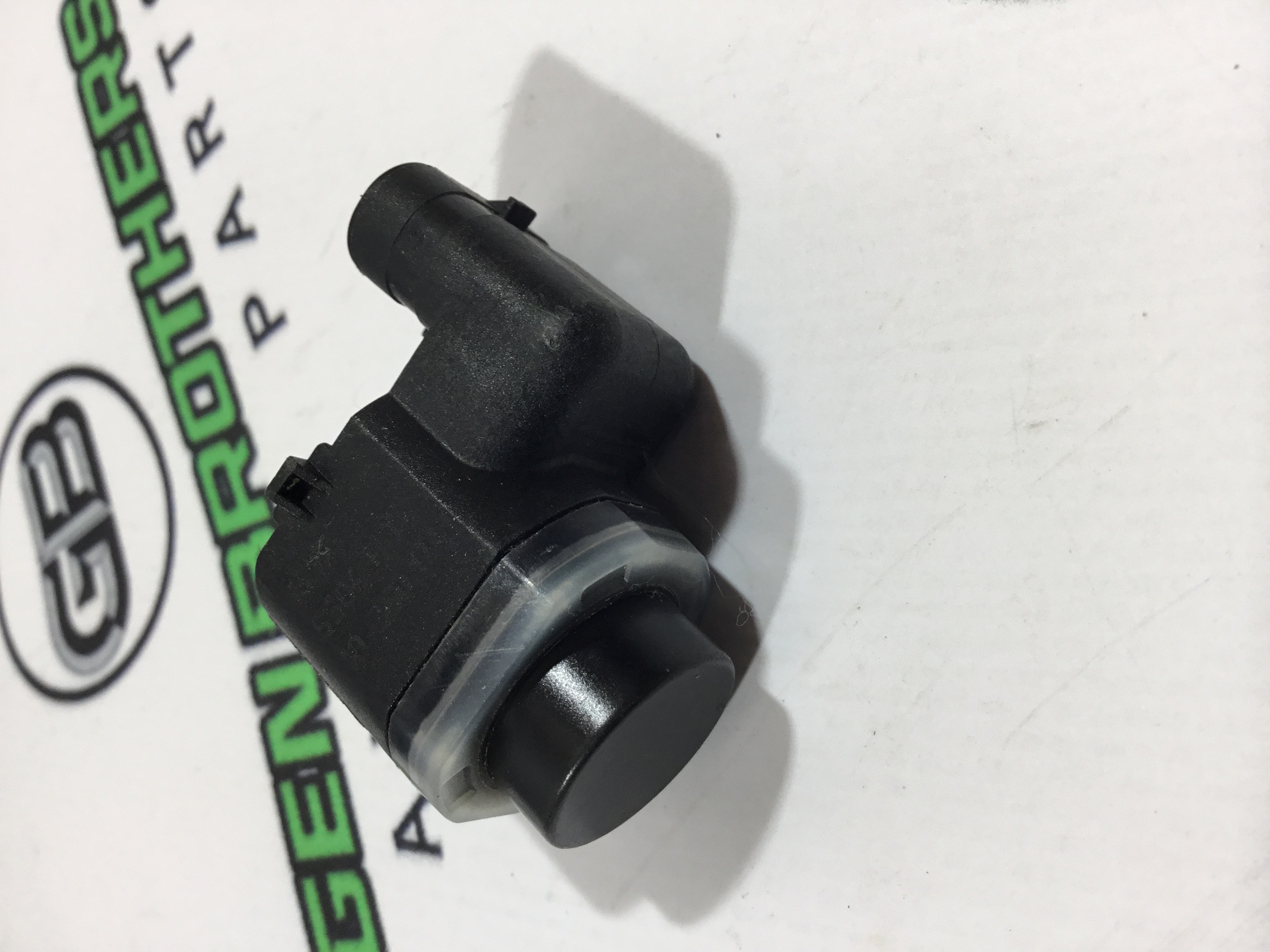 Парктронік, кріплення, корпус