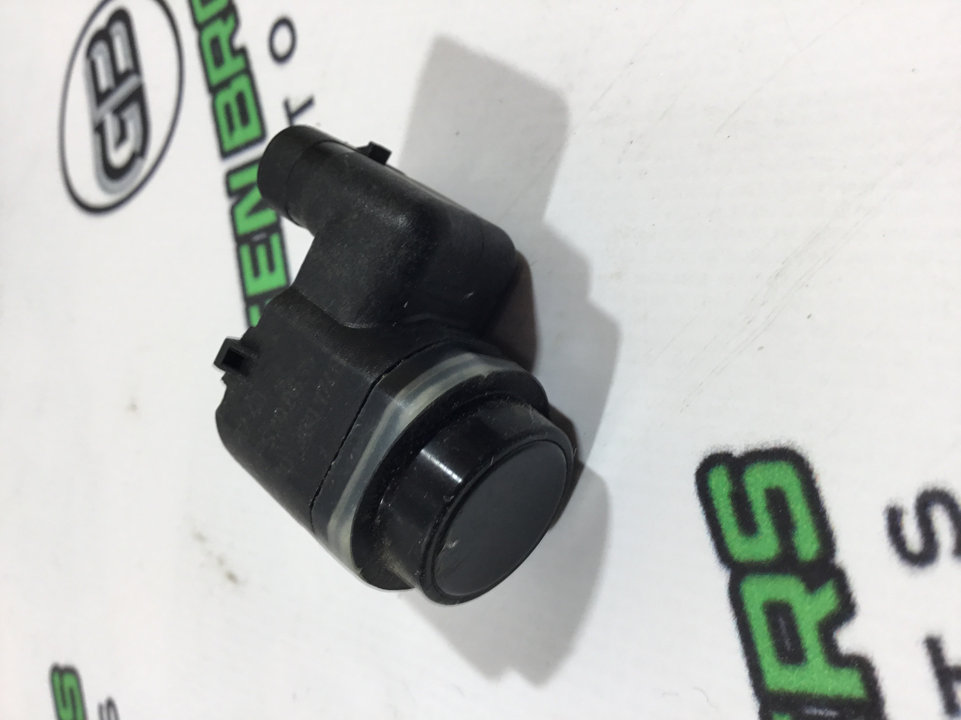 Парктронік, кріплення, корпус