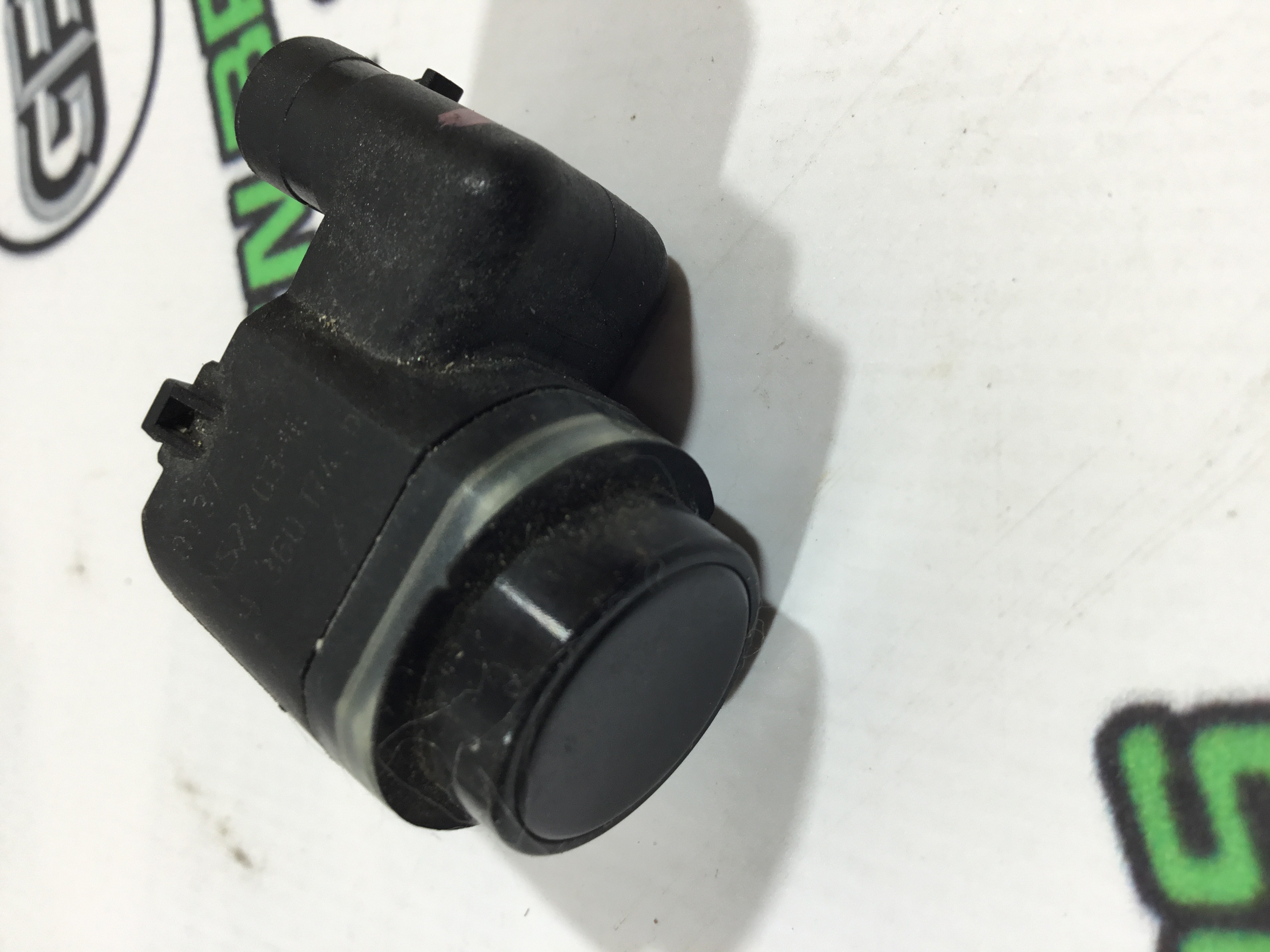 Парктронік, кріплення, корпус