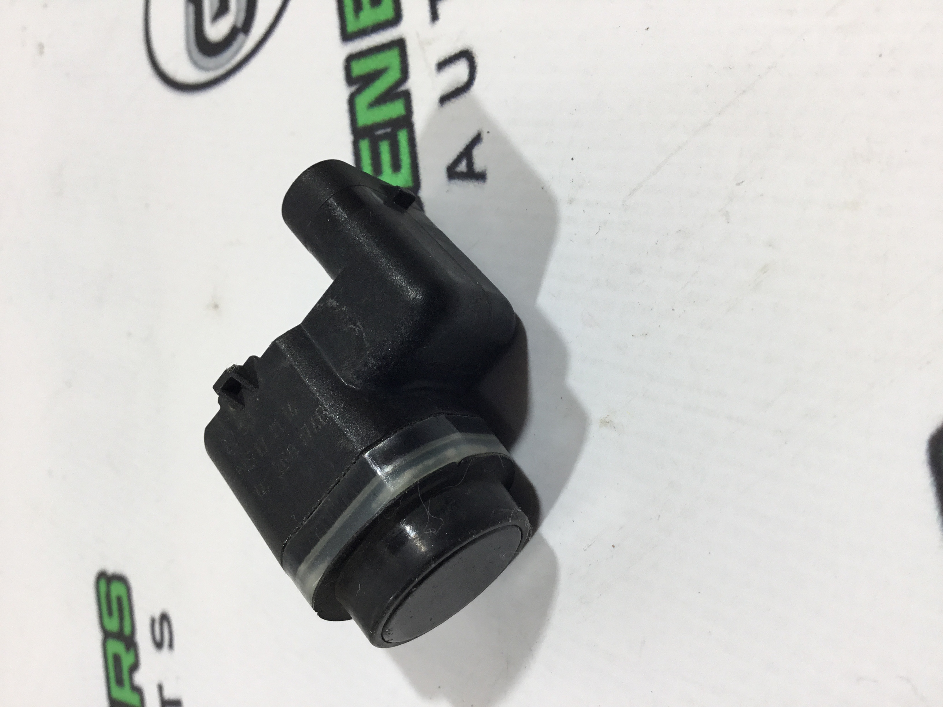 Парктронік, кріплення, корпус