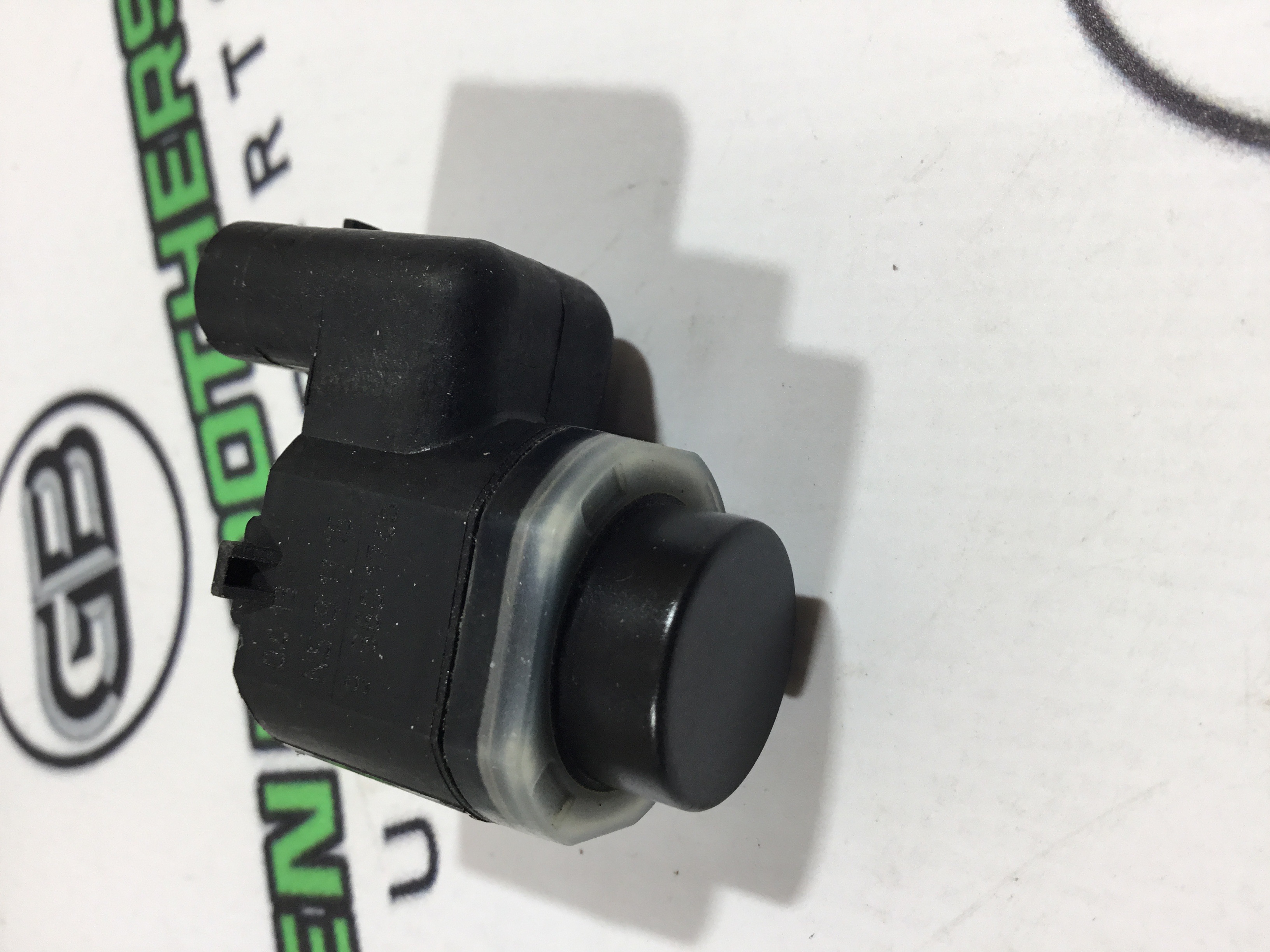 Парктронік, кріплення, корпус