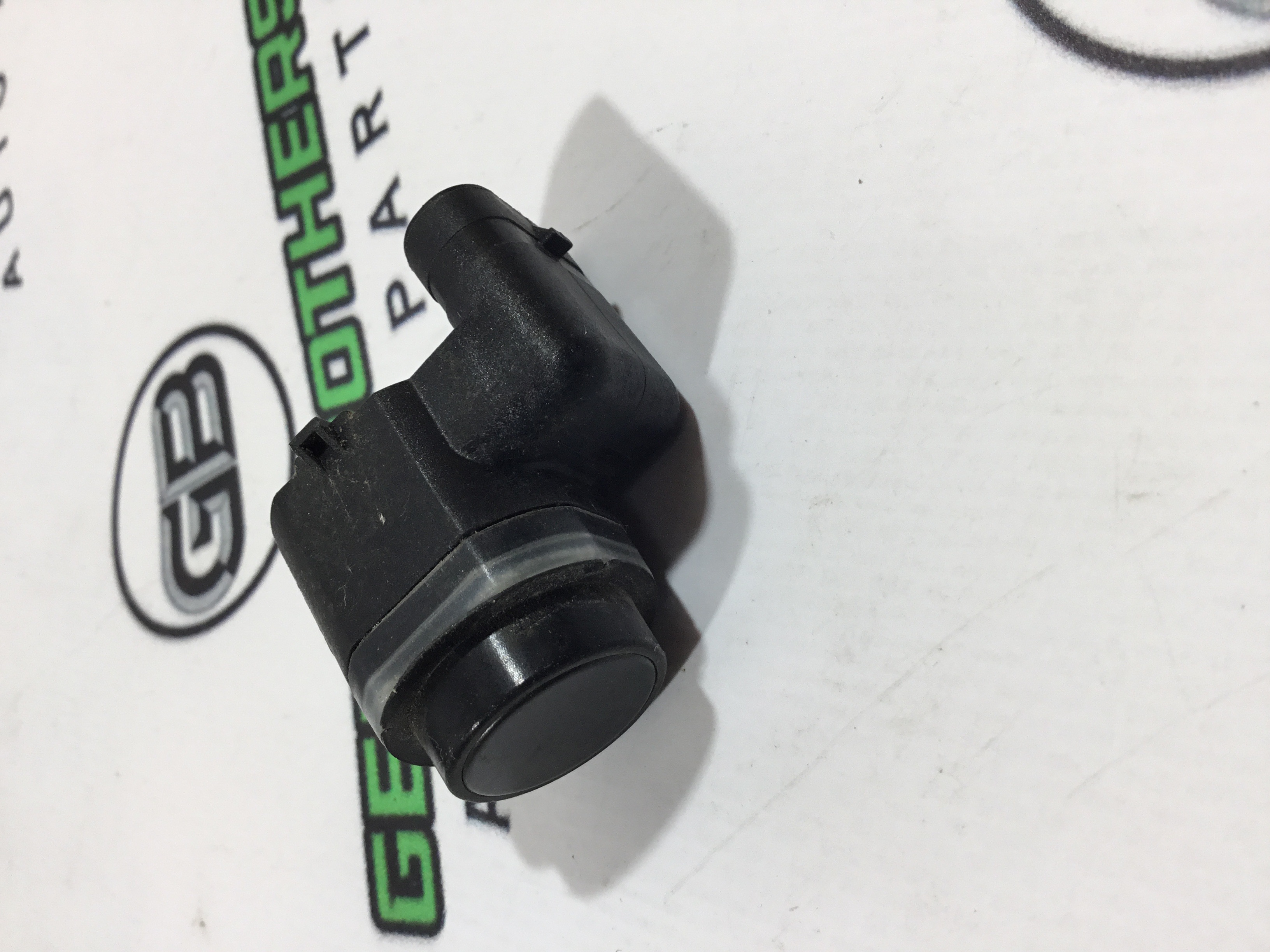 Парктронік, кріплення, корпус