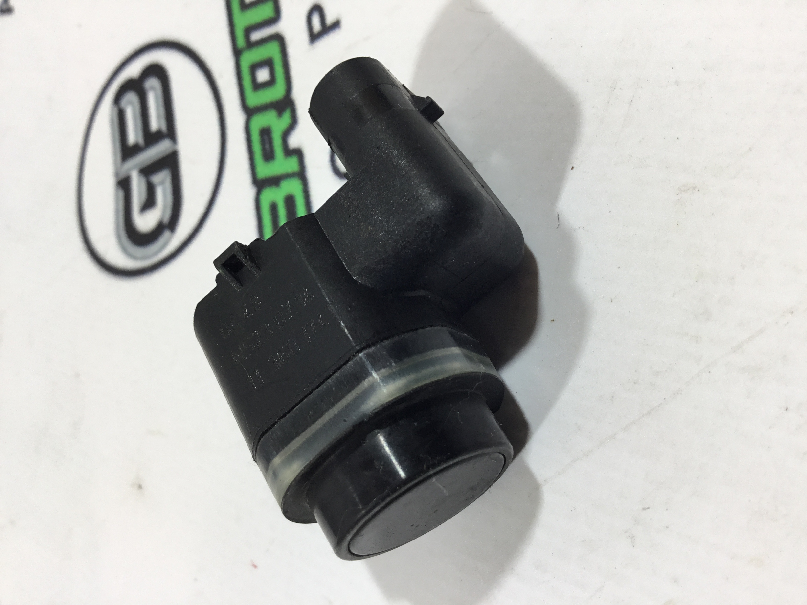 Парктронік, кріплення, корпус