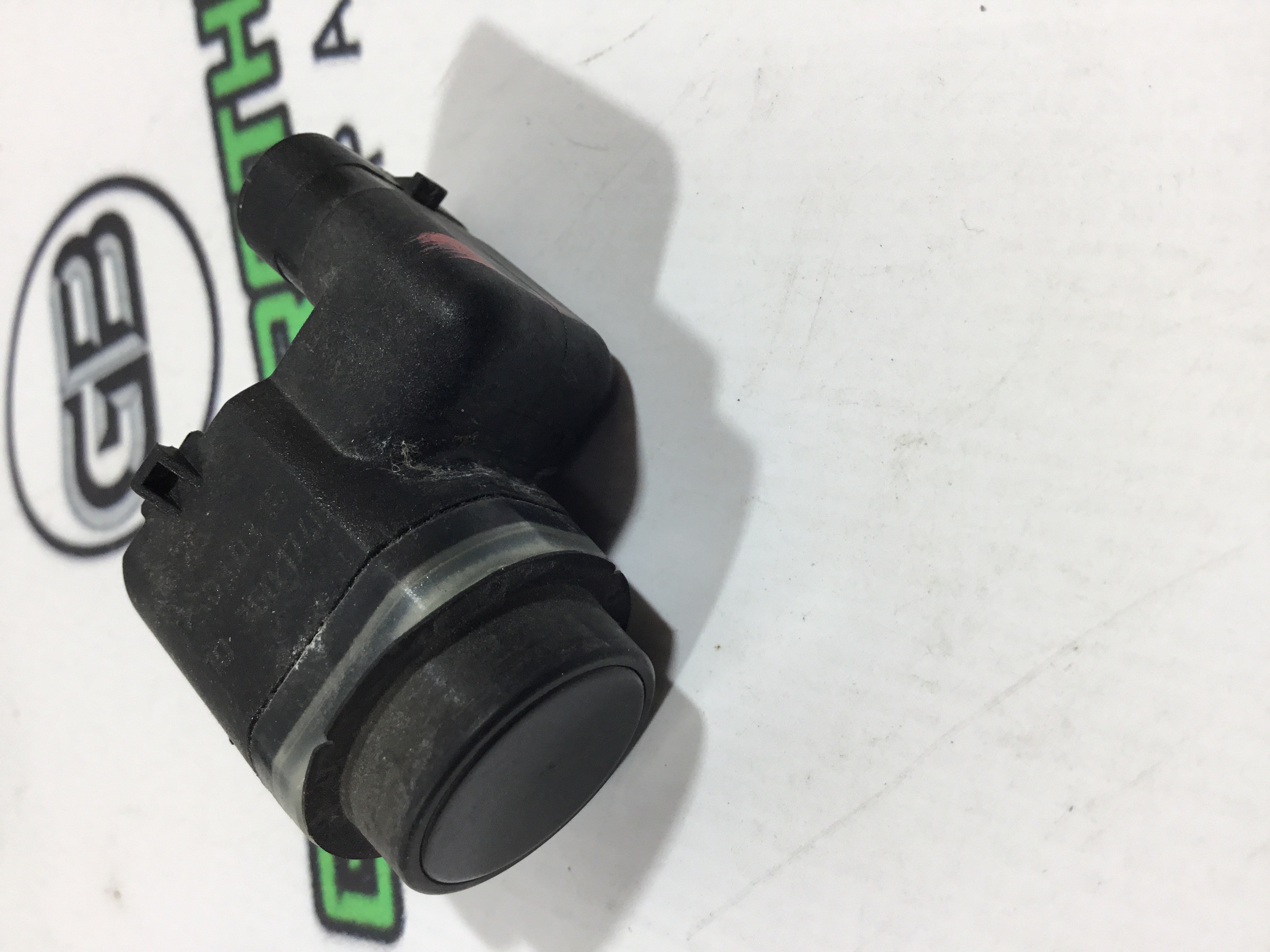 Парктронік, кріплення, корпус