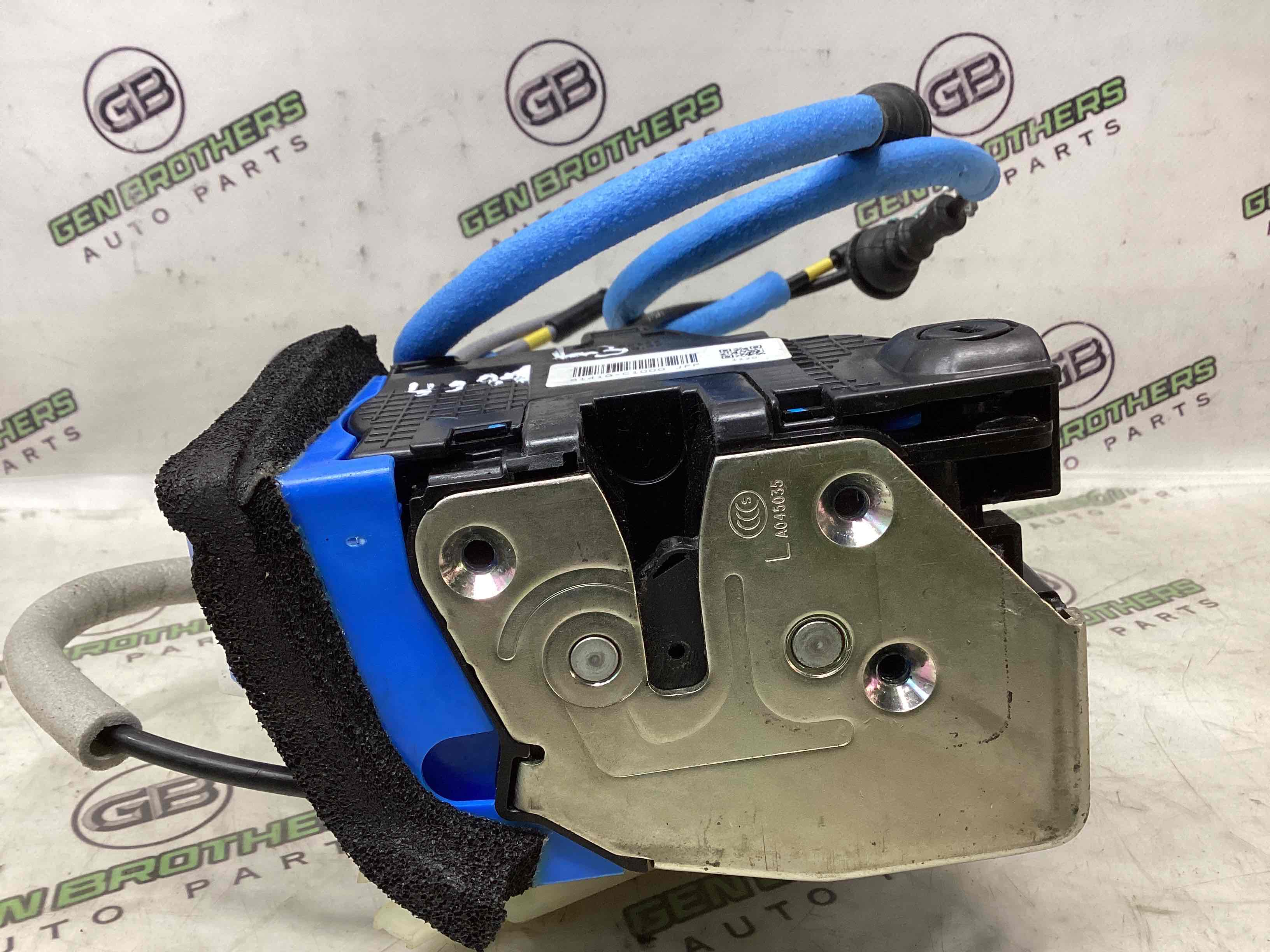 Замок дверей задньої лівої