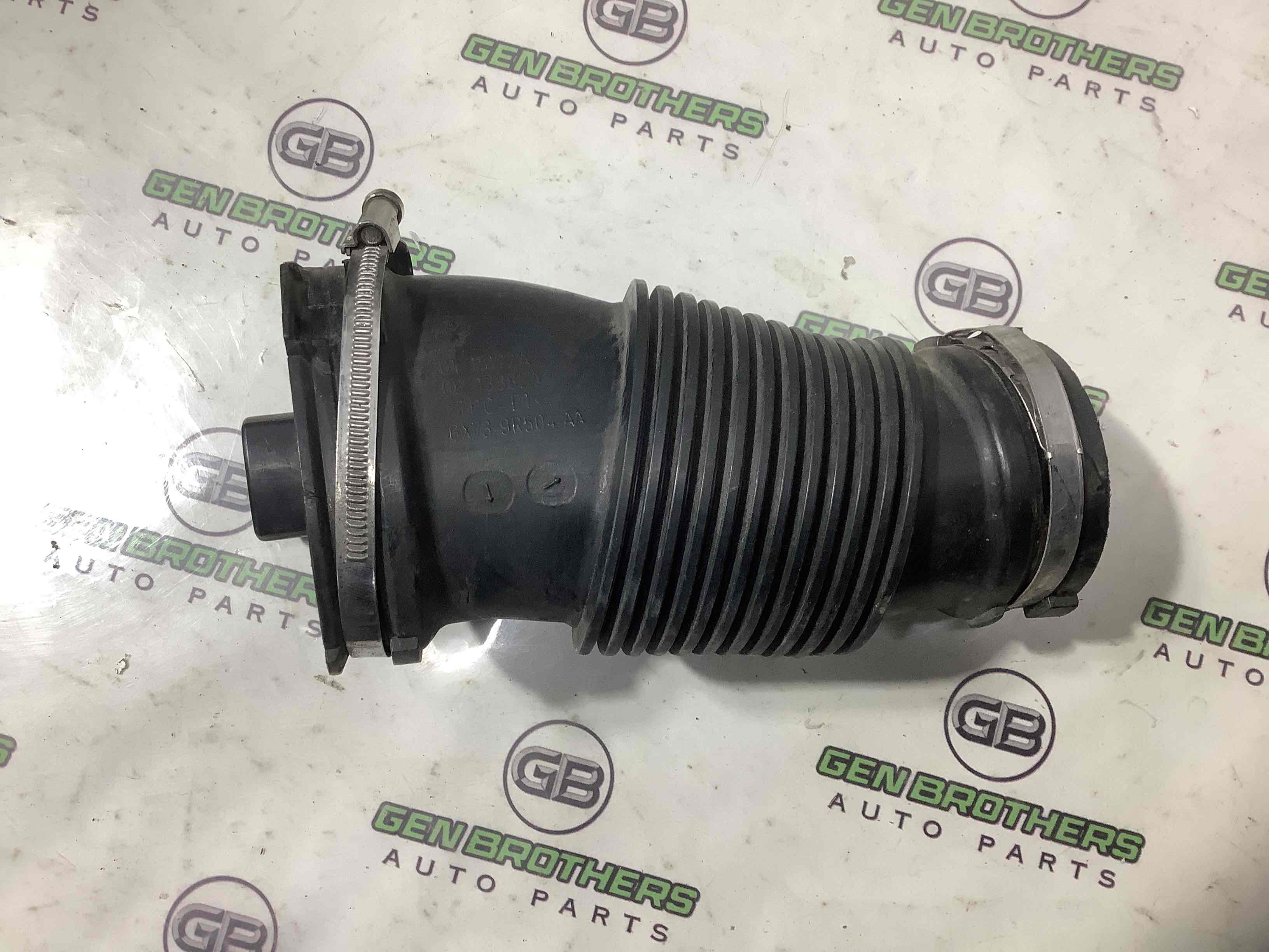 Патрубок повітряного фільтра