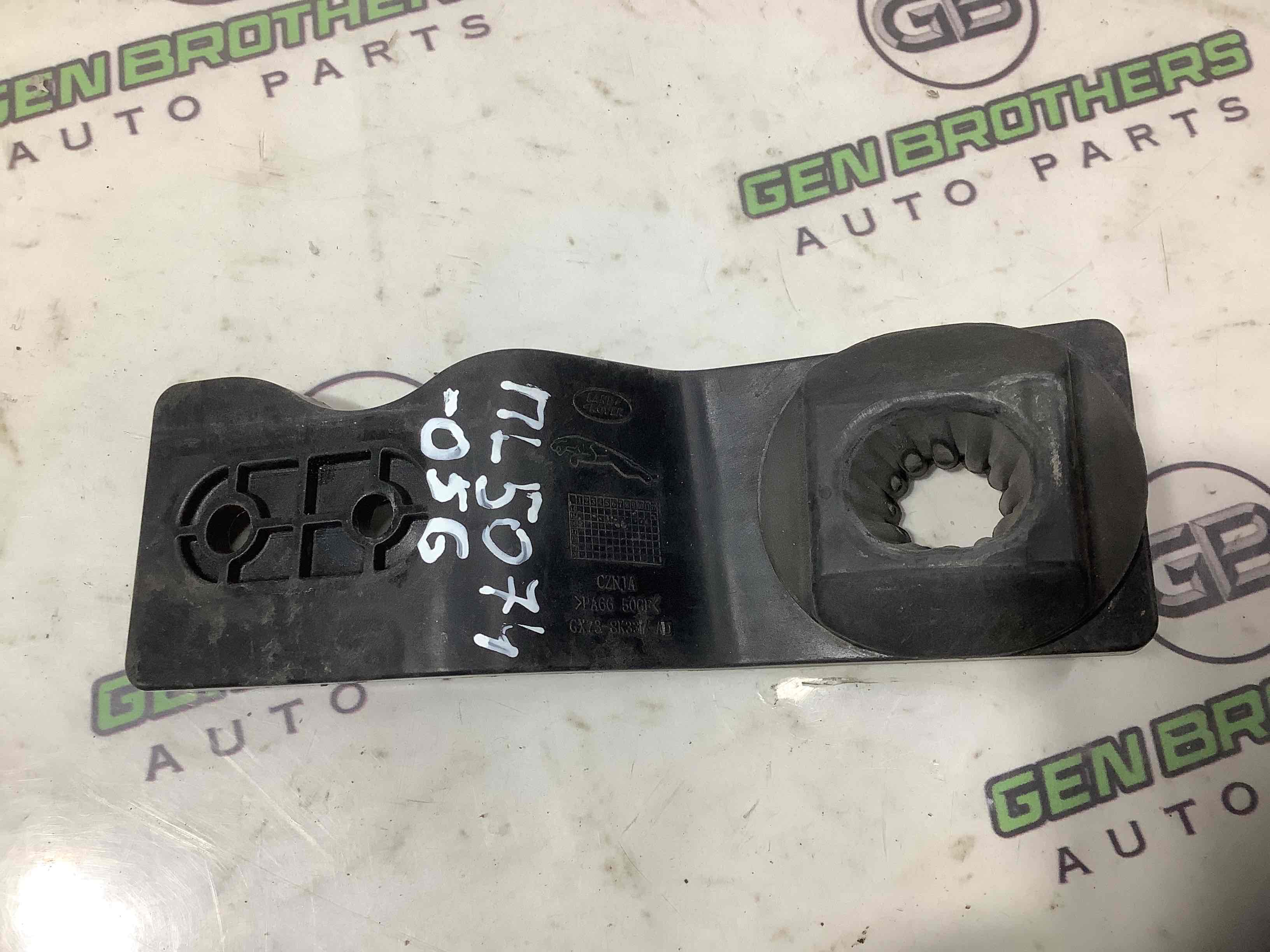 Опора радіатора, кріплення, кронштейн, ущільнювач радіатора