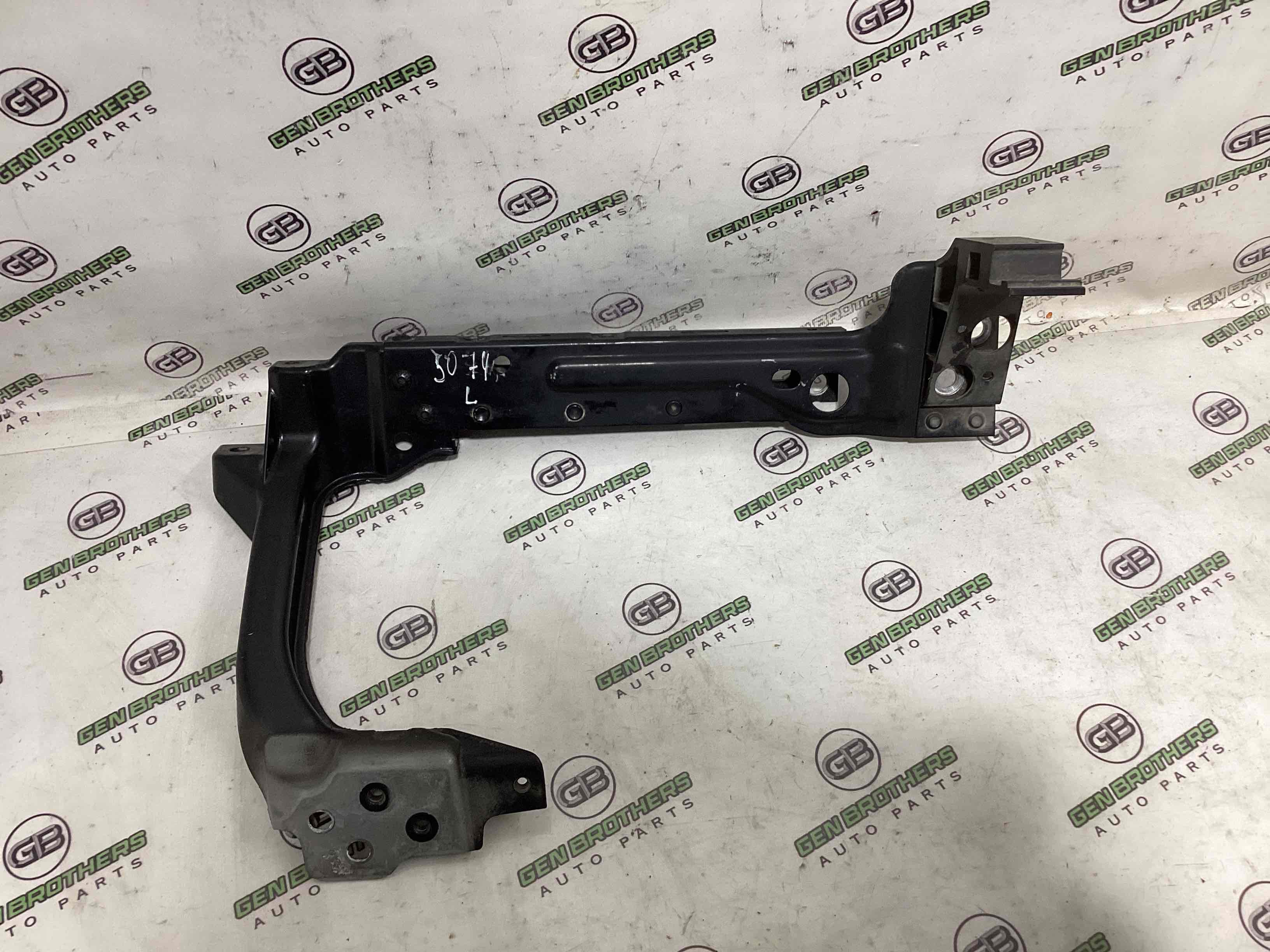 Окуляр передній