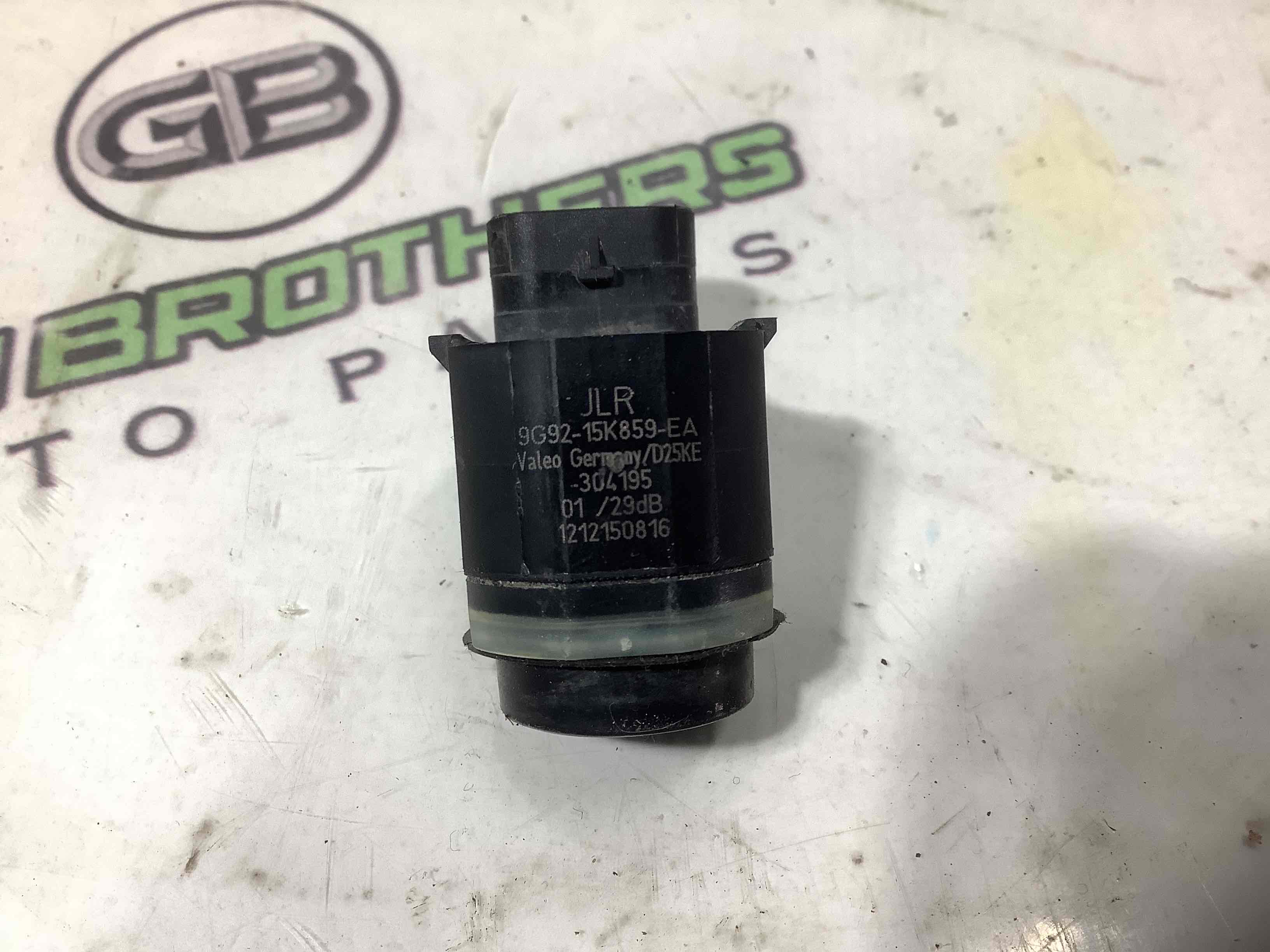 Парктронік, кріплення, корпус