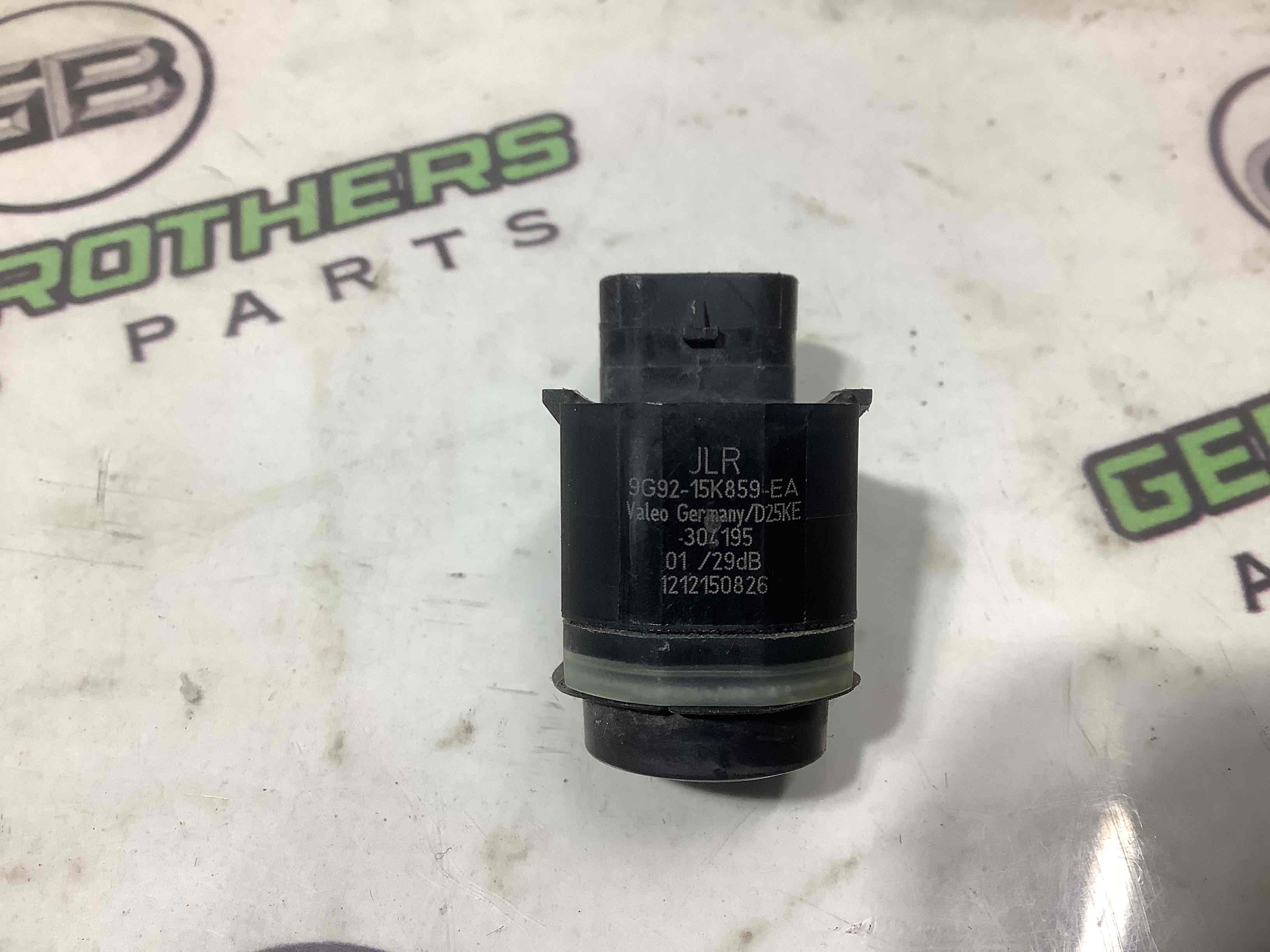 Парктронік, кріплення, корпус