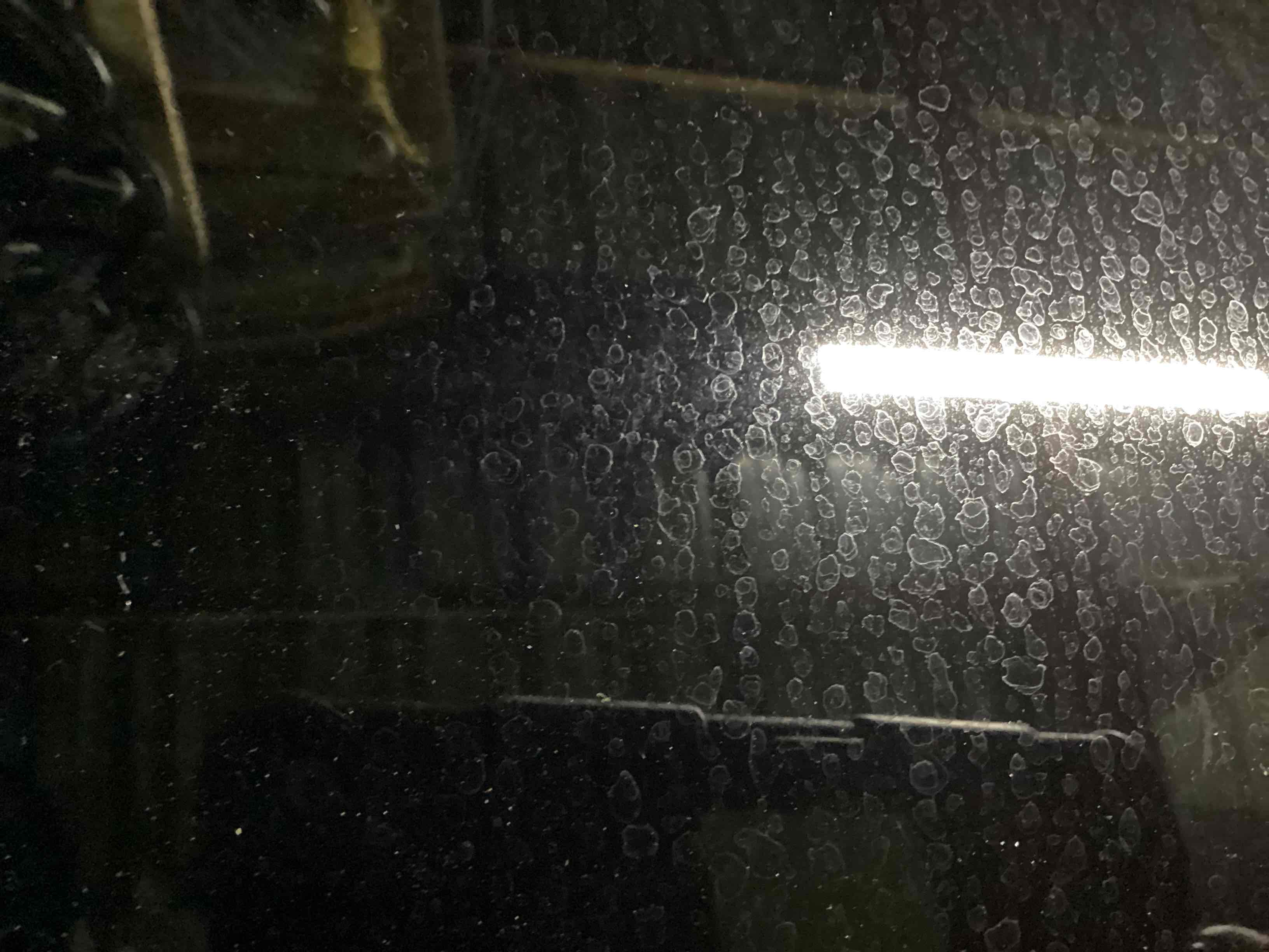 Скло переднє праве